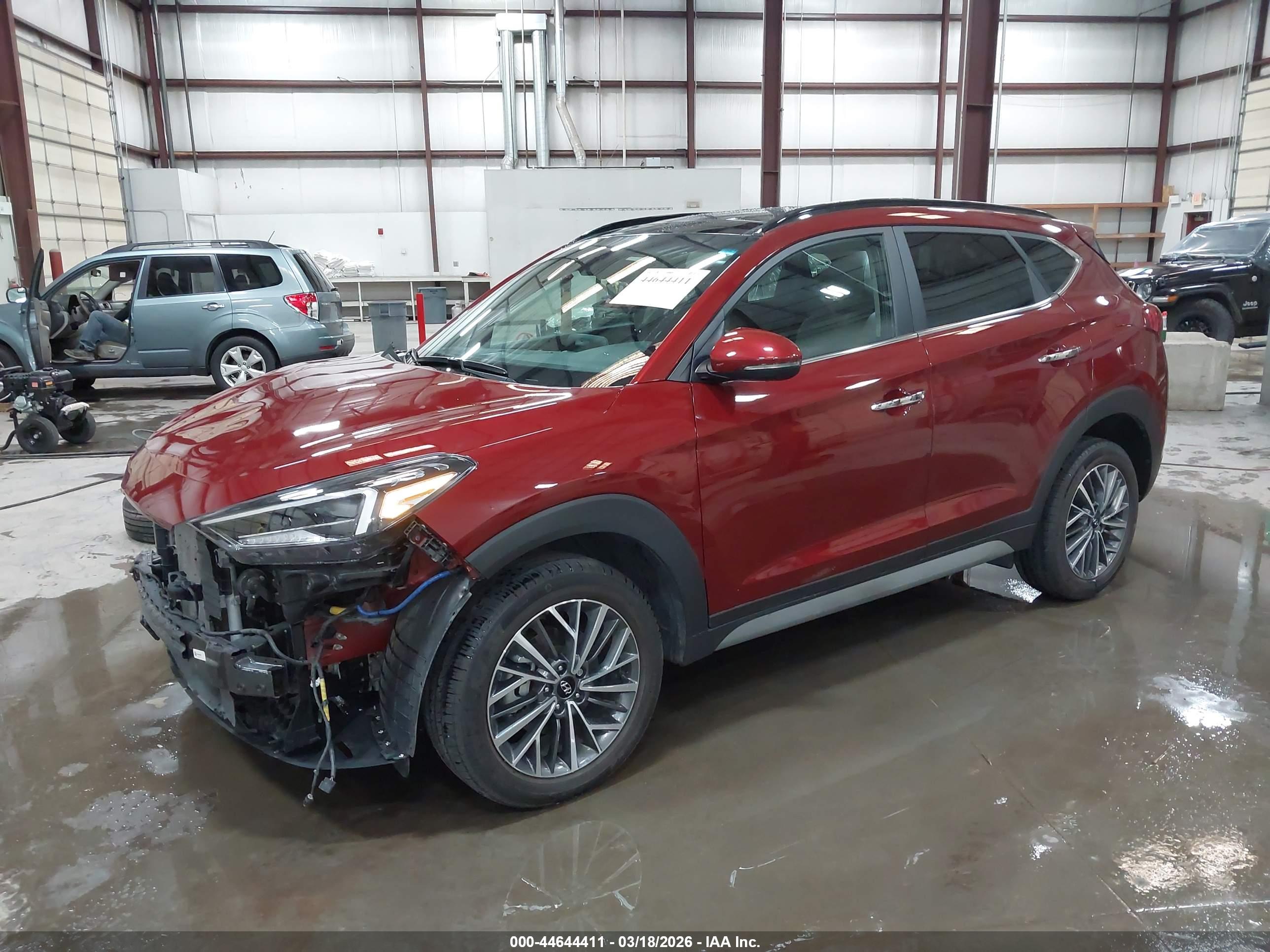 HYUNDAI TUCSON image 2