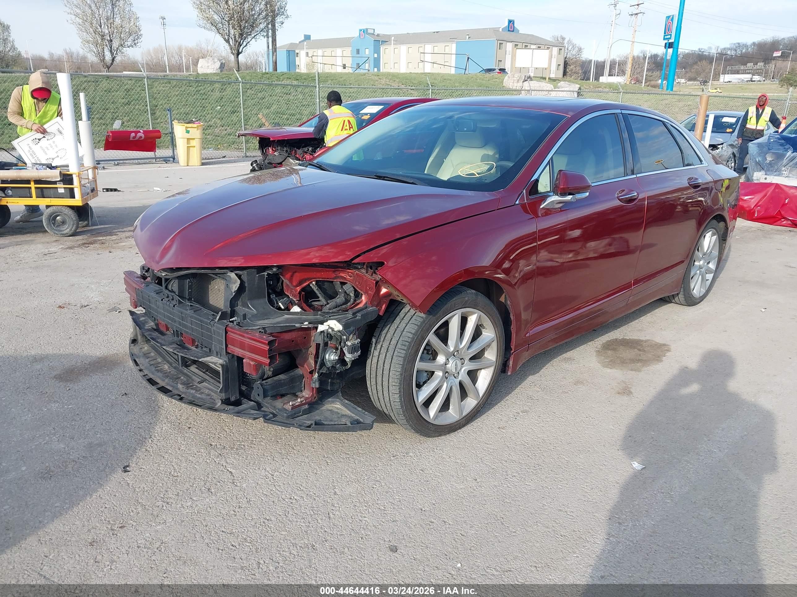 LINCOLN MKZ image 2