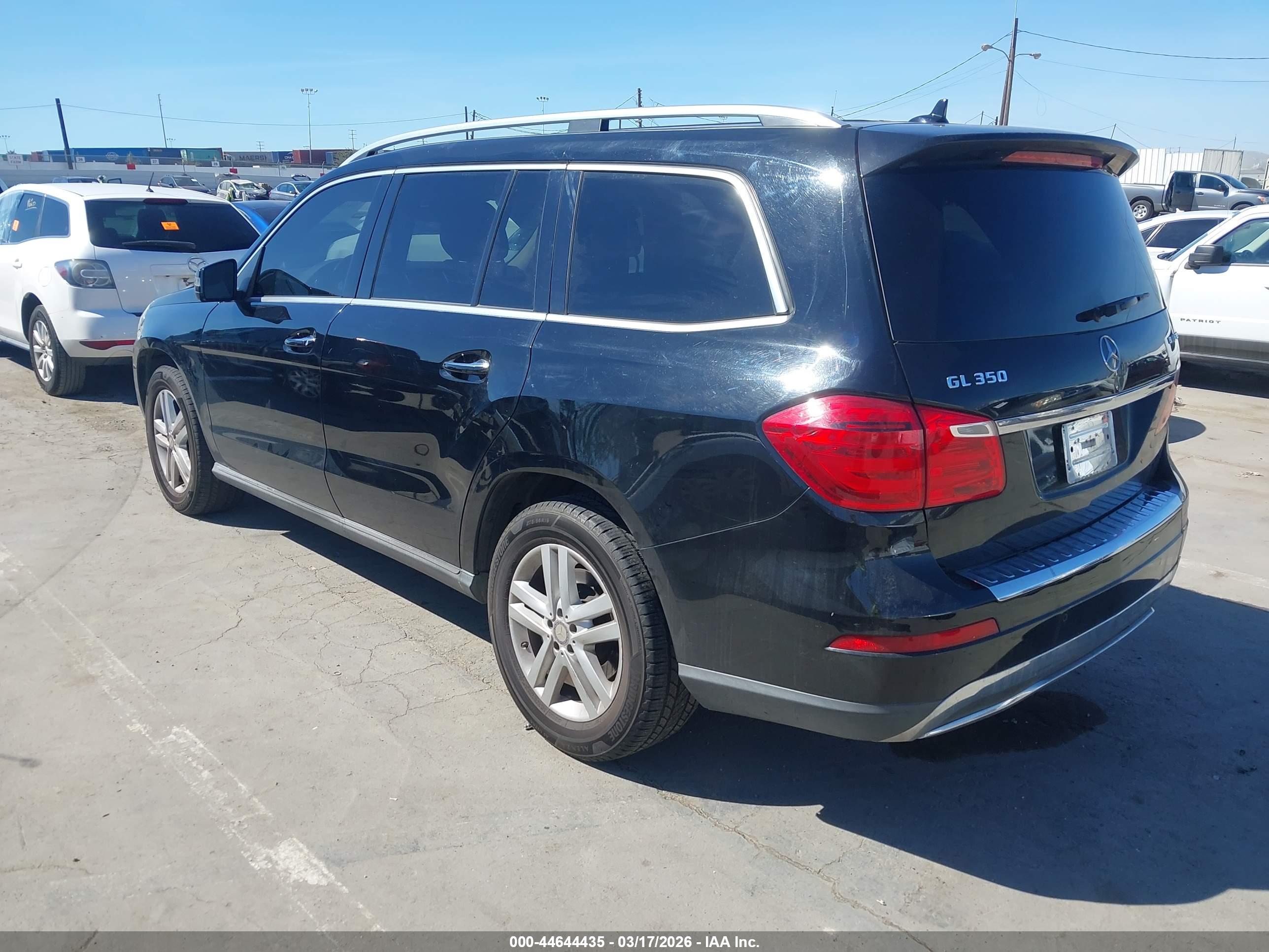 MERCEDES-BENZ GL image 3