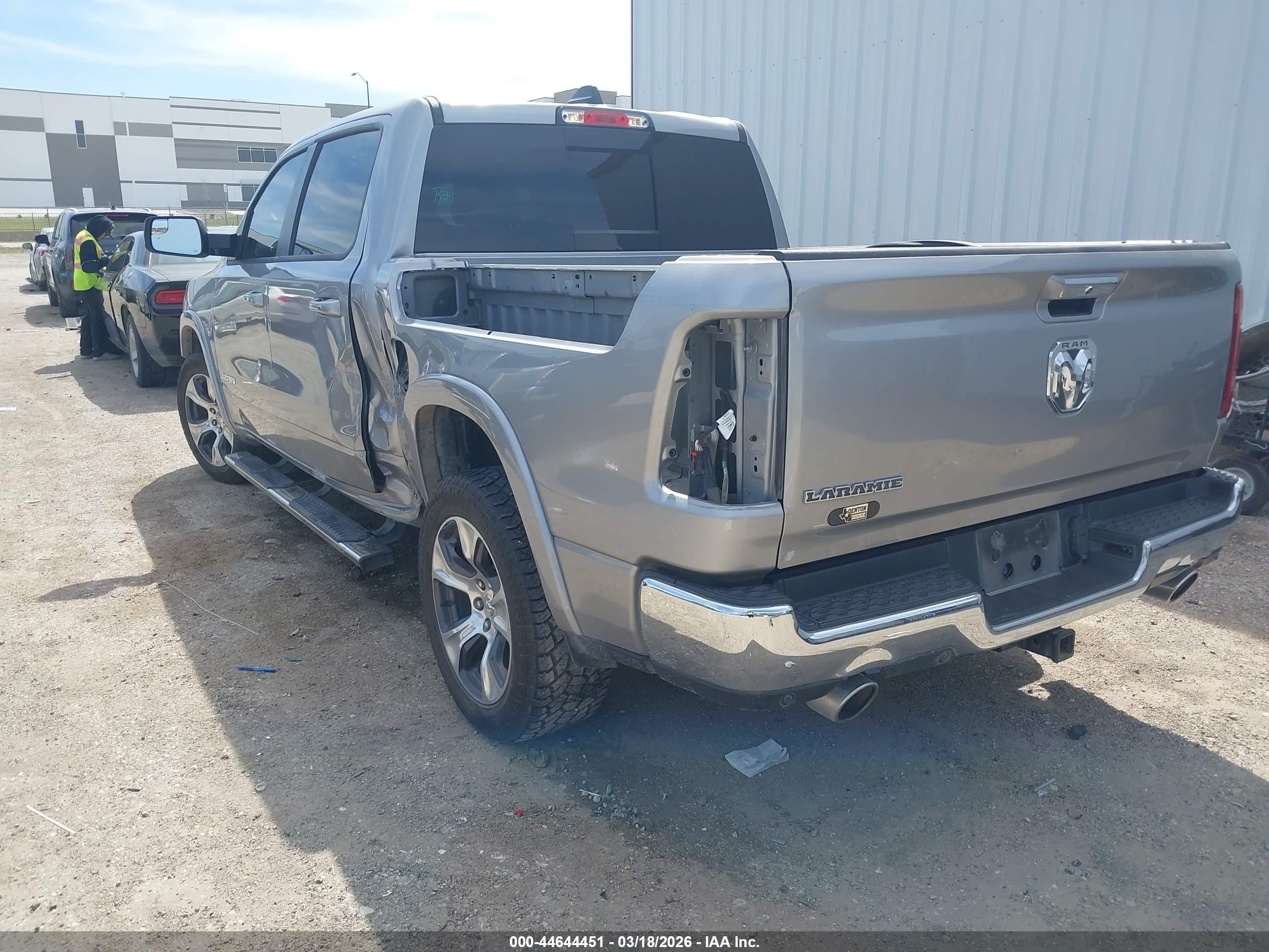 RAM 1500 image 3