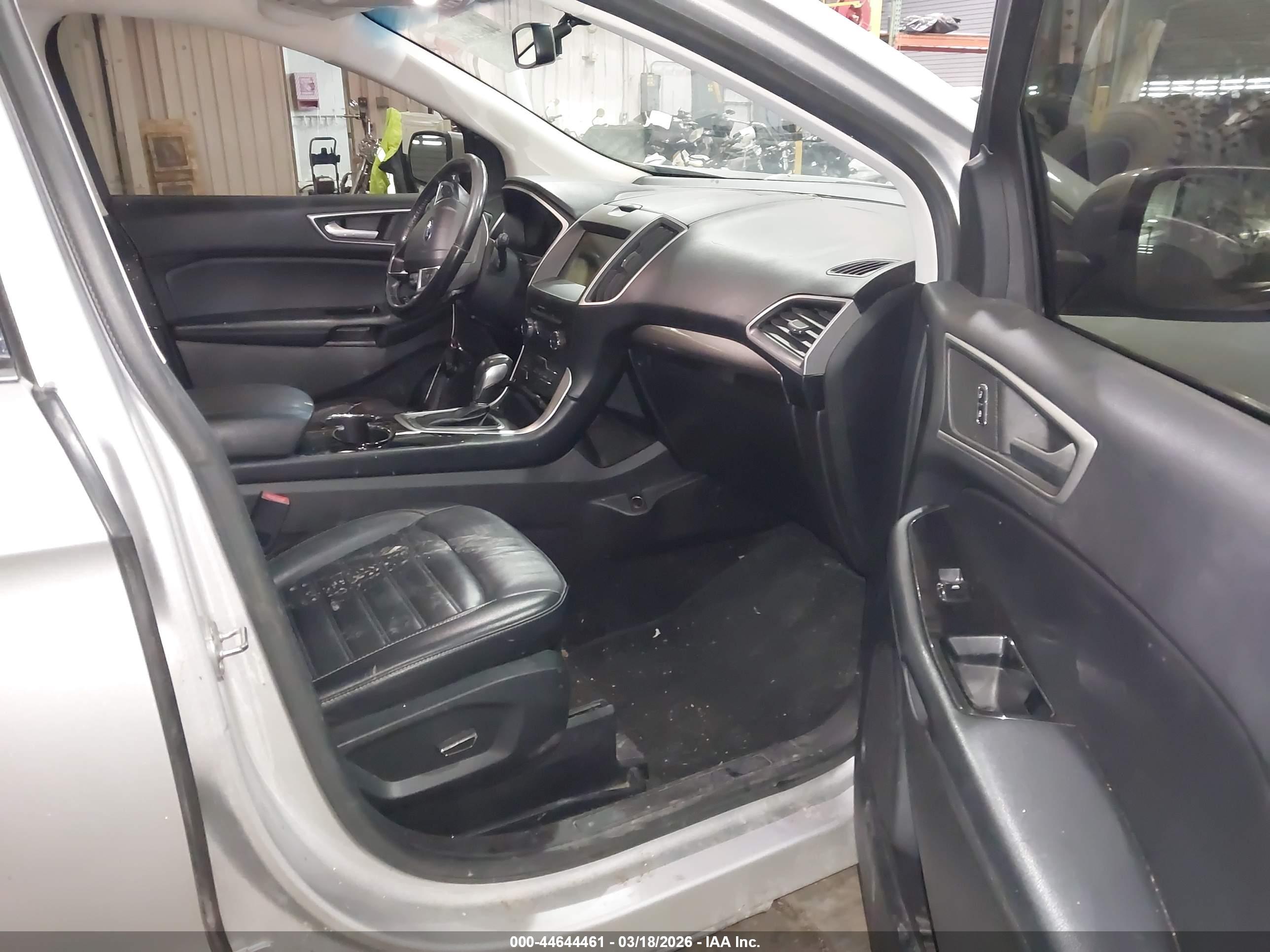 FORD EDGE image 5