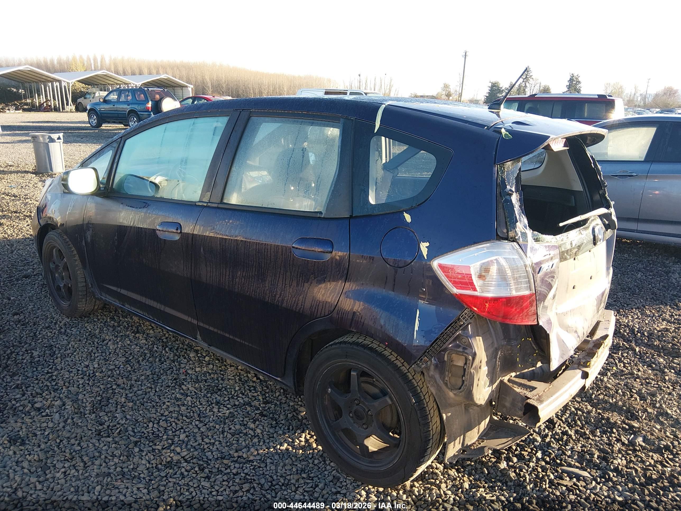 HONDA FIT image 3