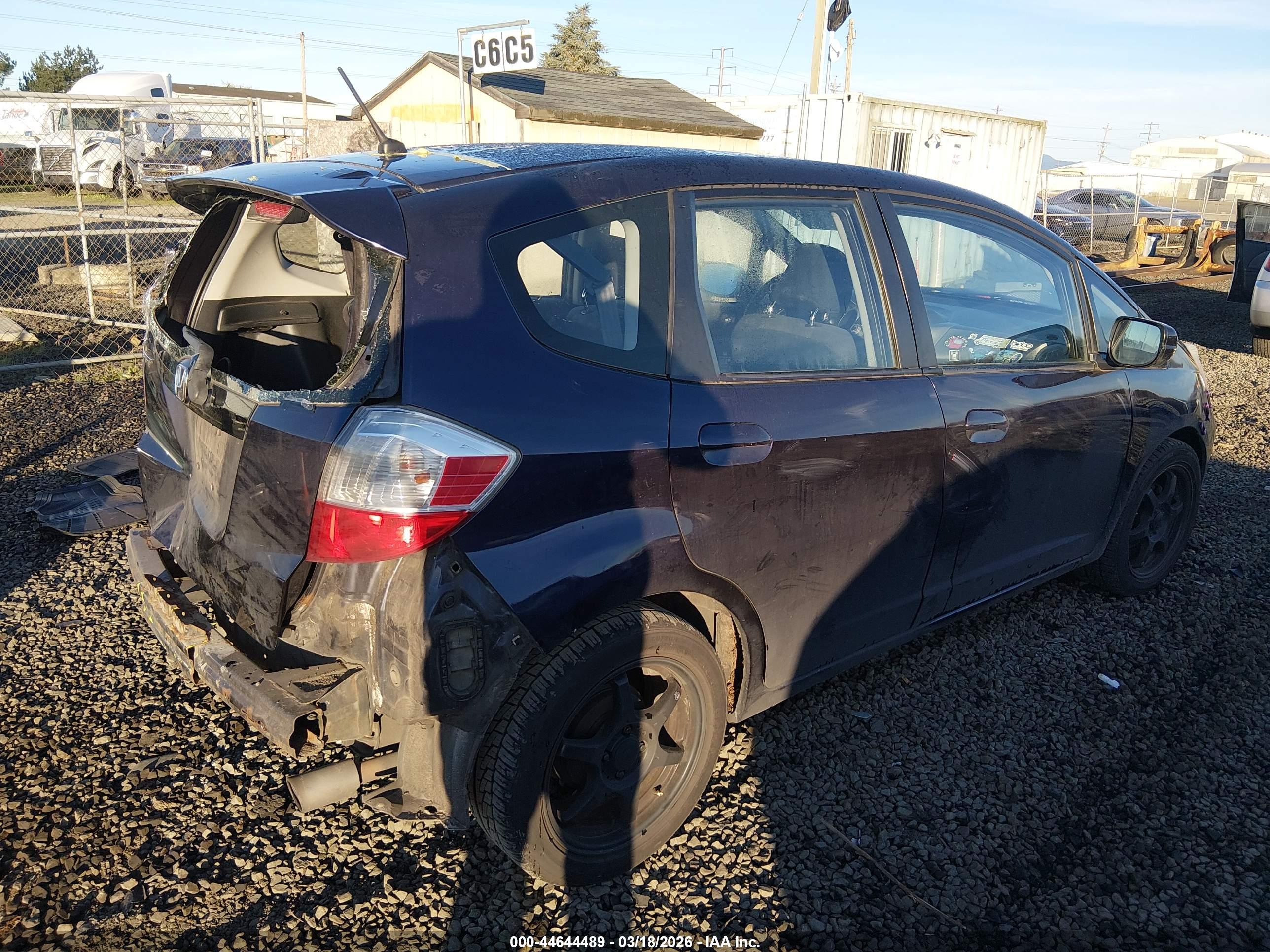 HONDA FIT image 4