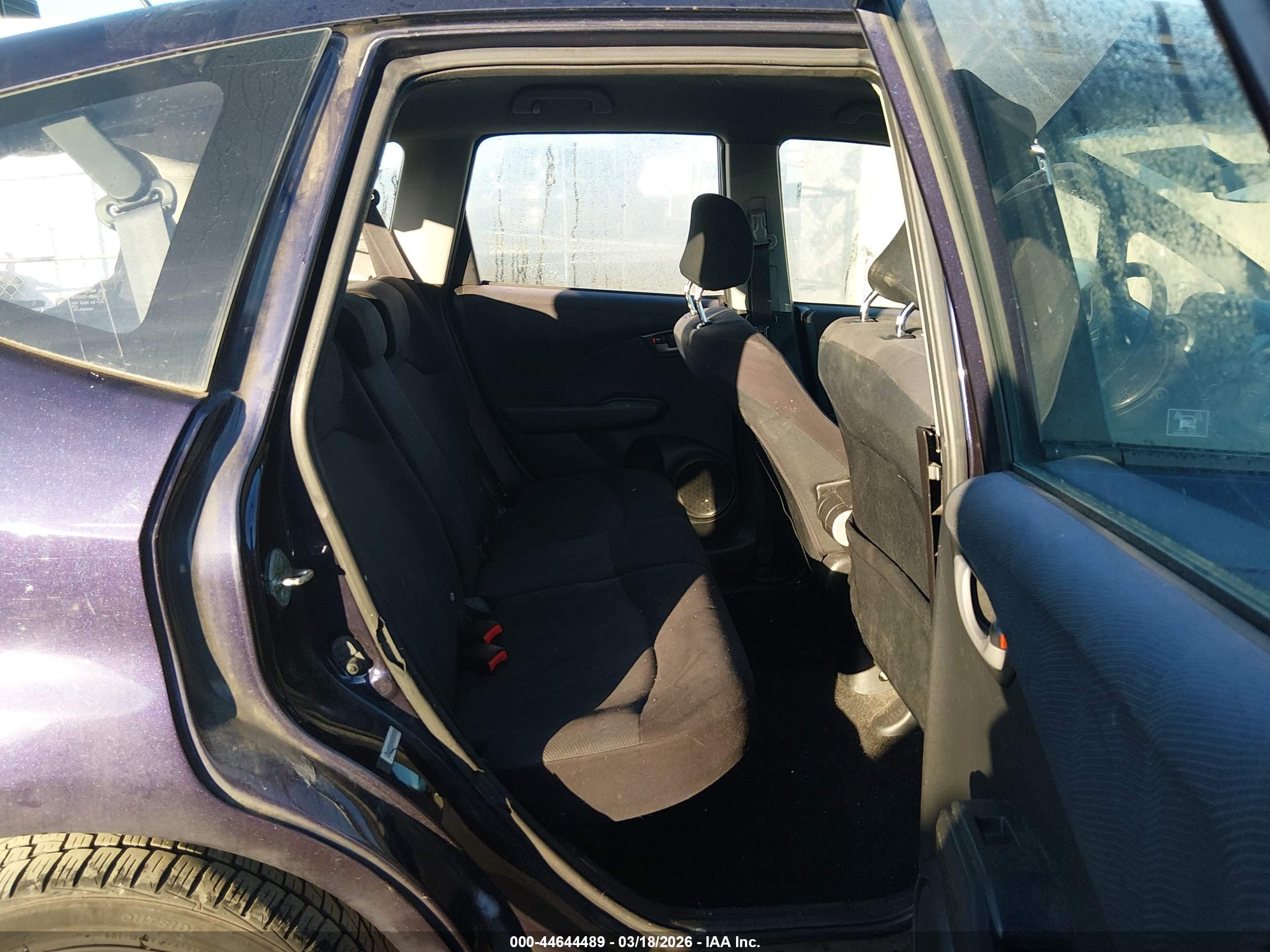 HONDA FIT image 8