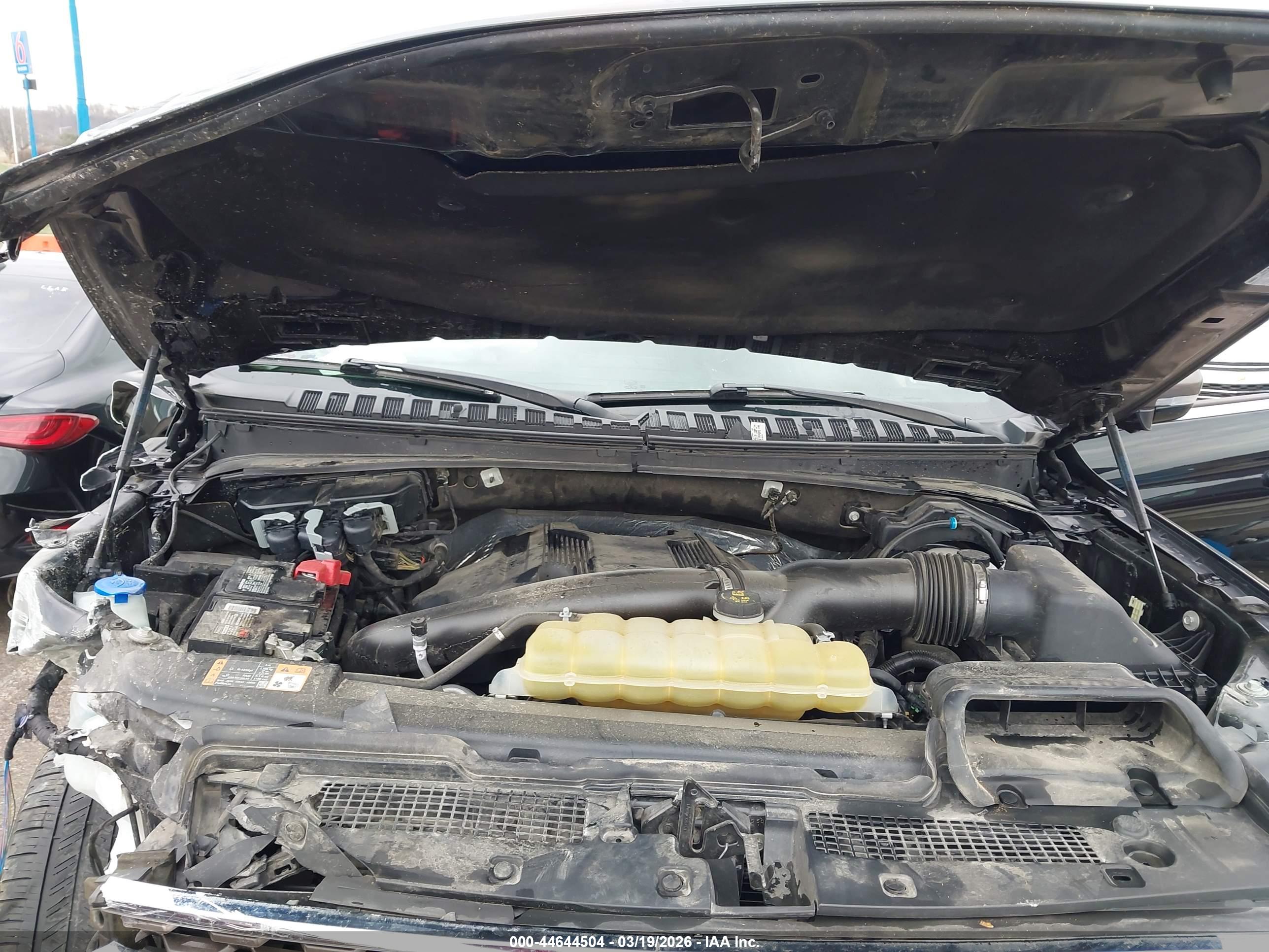 FORD EXPEDITION image 10