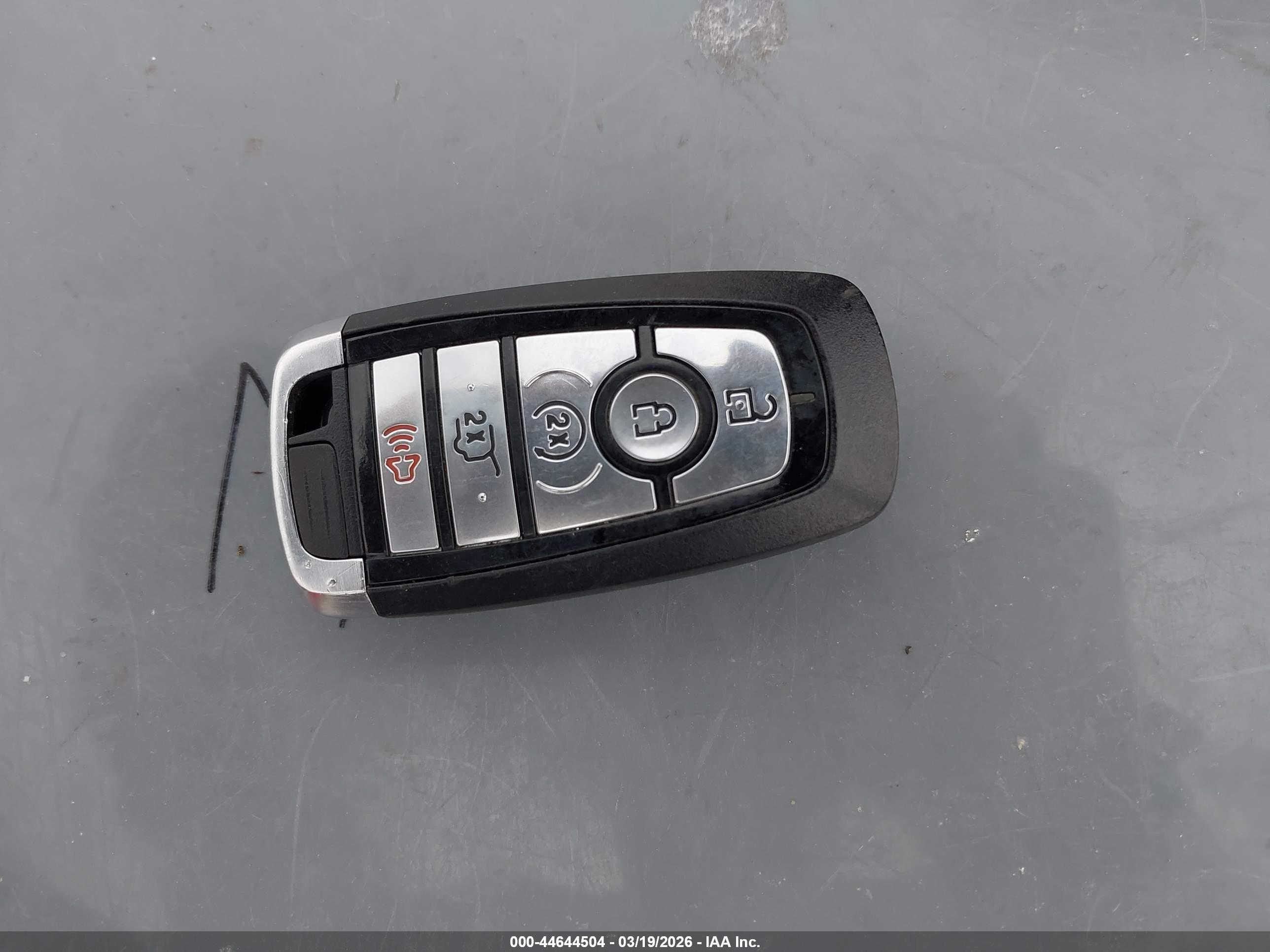 FORD EXPEDITION image 11