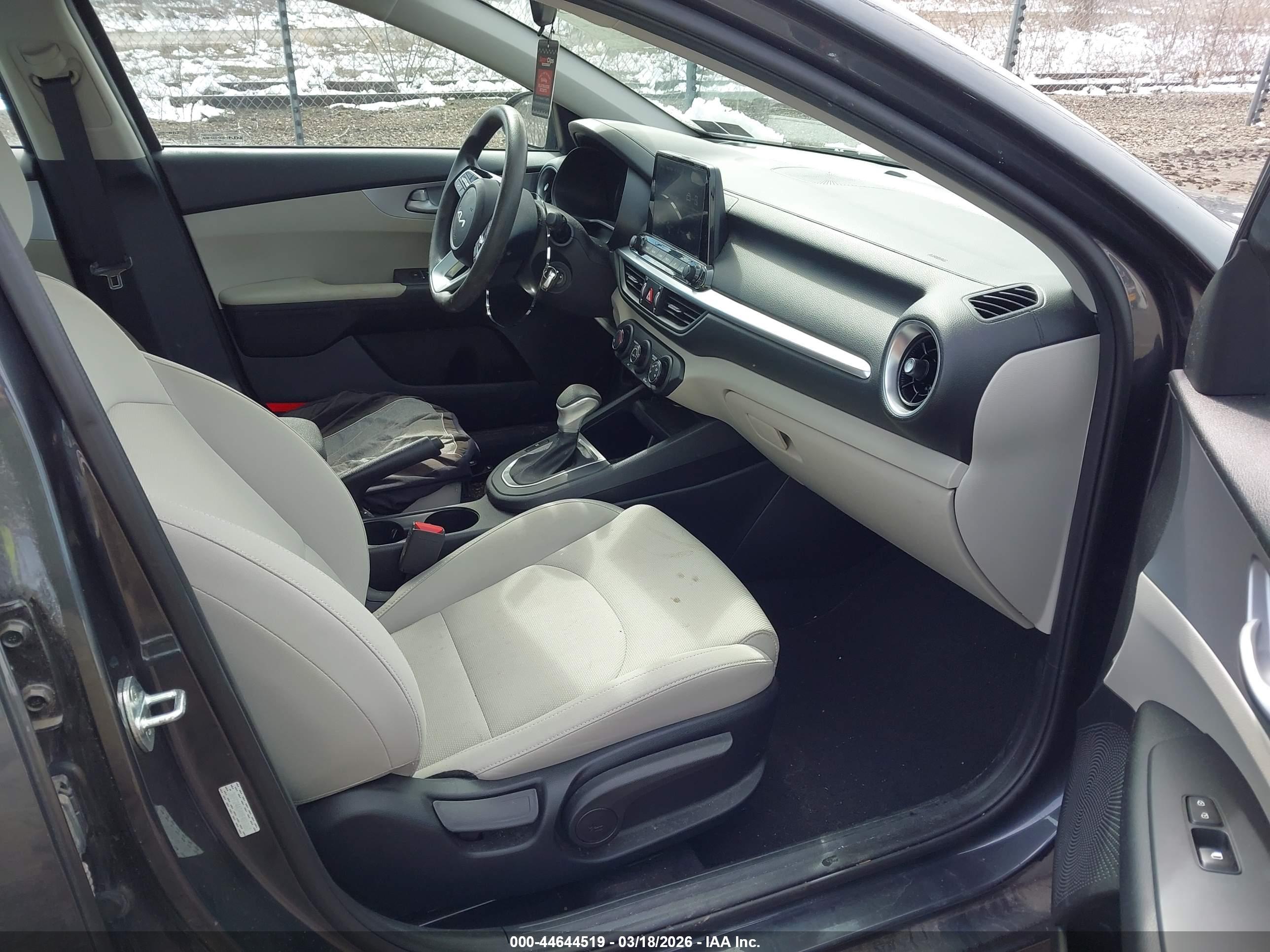 KIA FORTE image 5
