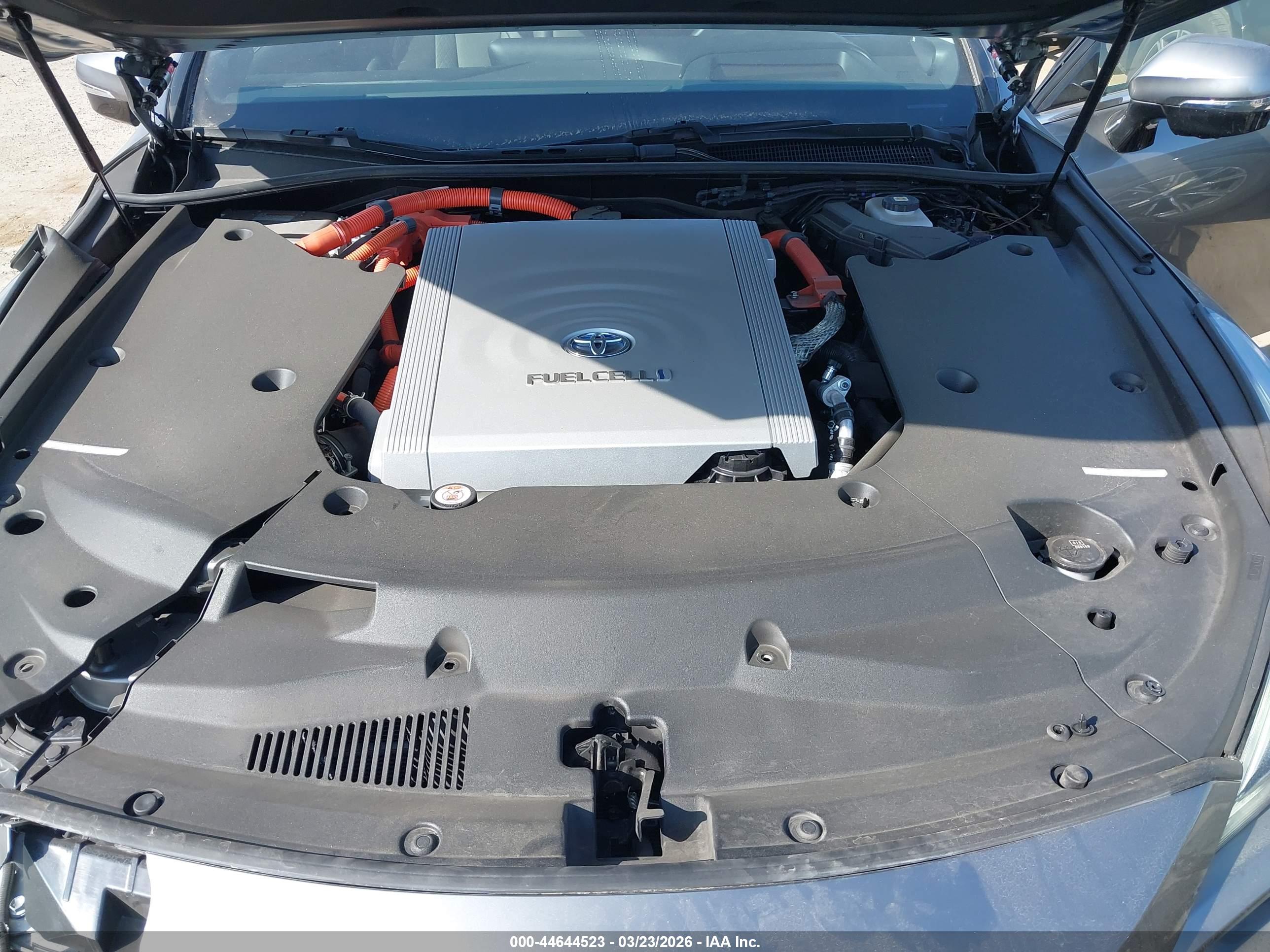 TOYOTA MIRAI image 10