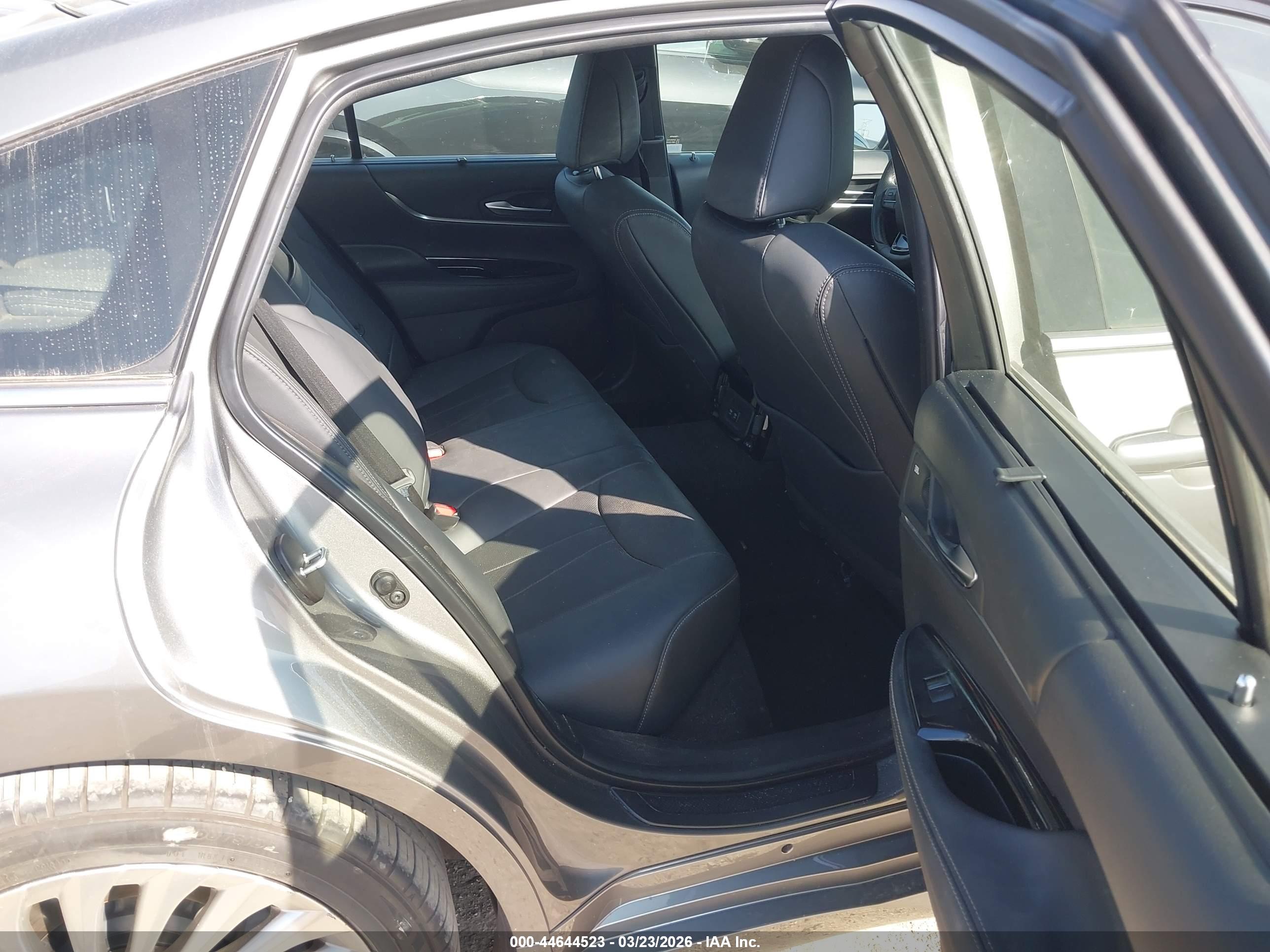 TOYOTA MIRAI image 8