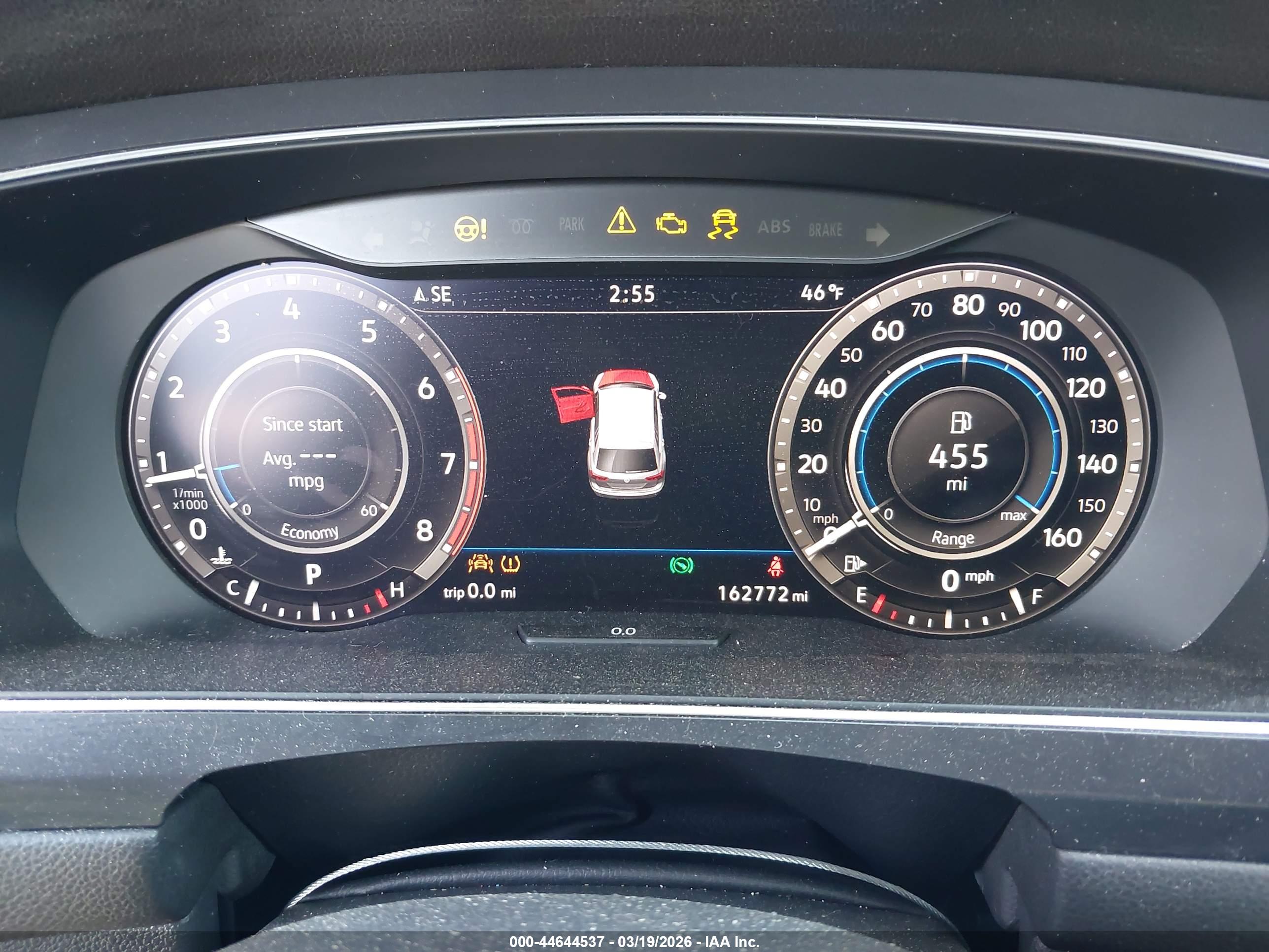 VOLKSWAGEN TIGUAN image 7