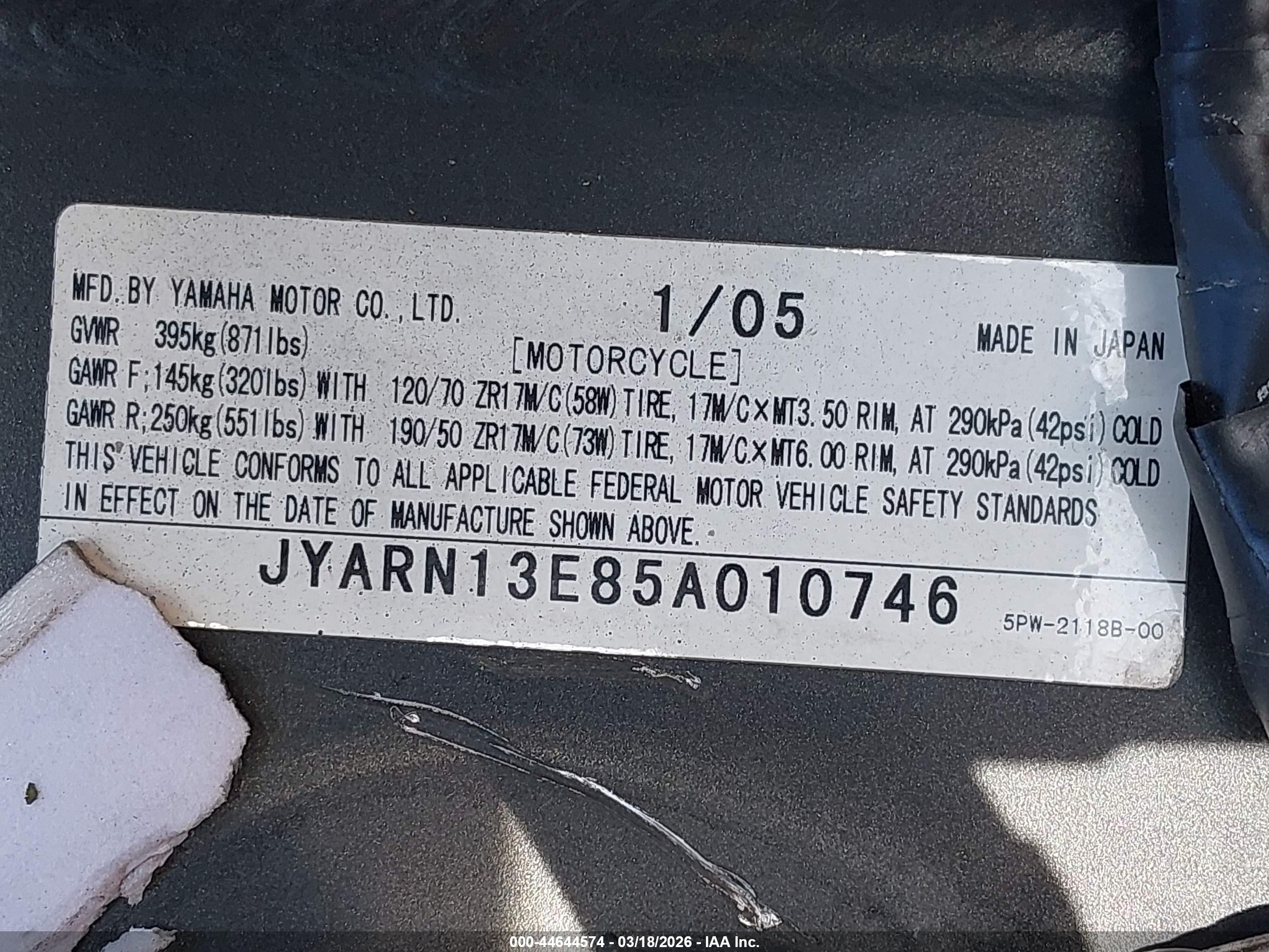 YAMAHA YZFR1 image 10
