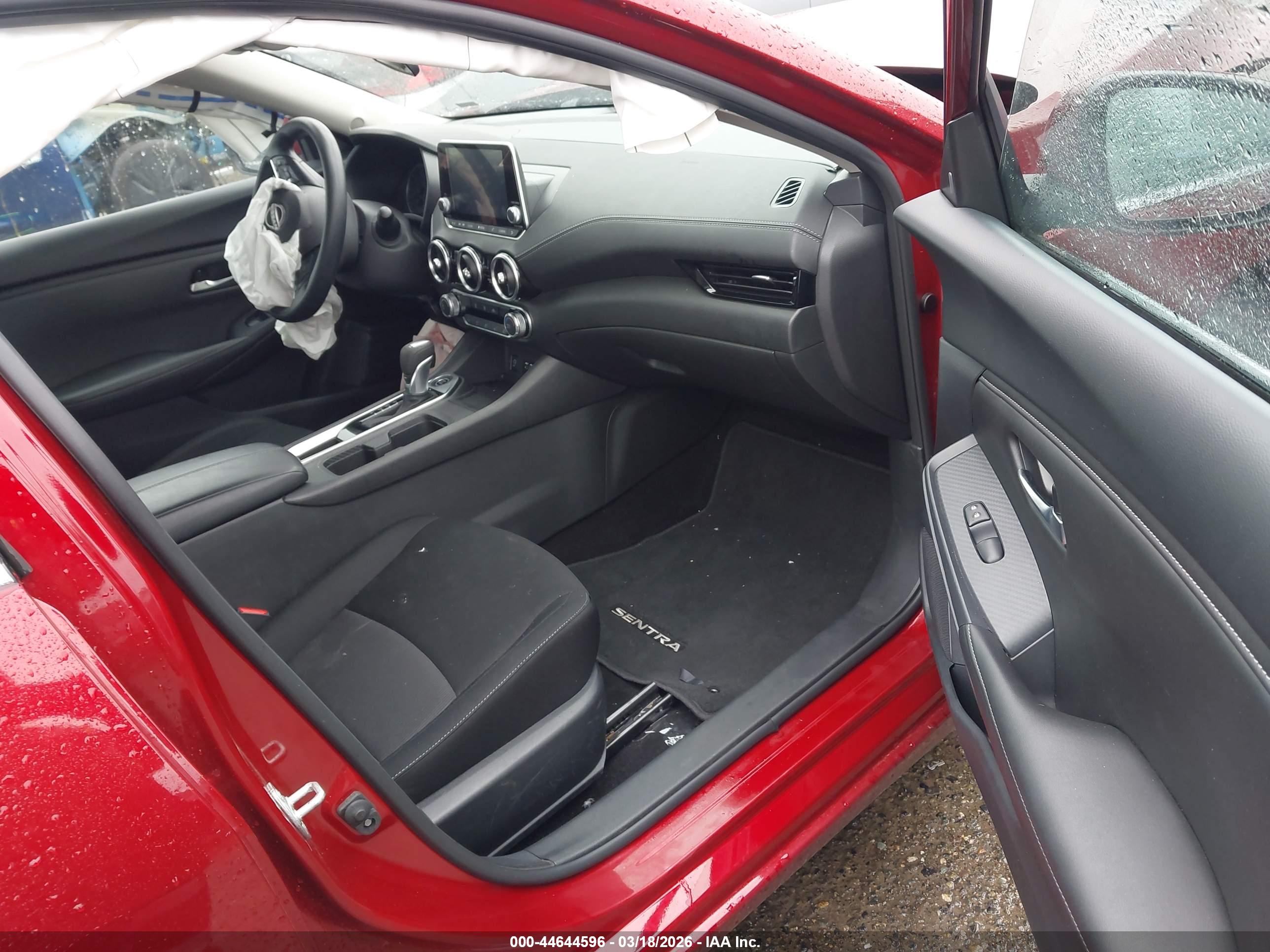 NISSAN SENTRA image 5