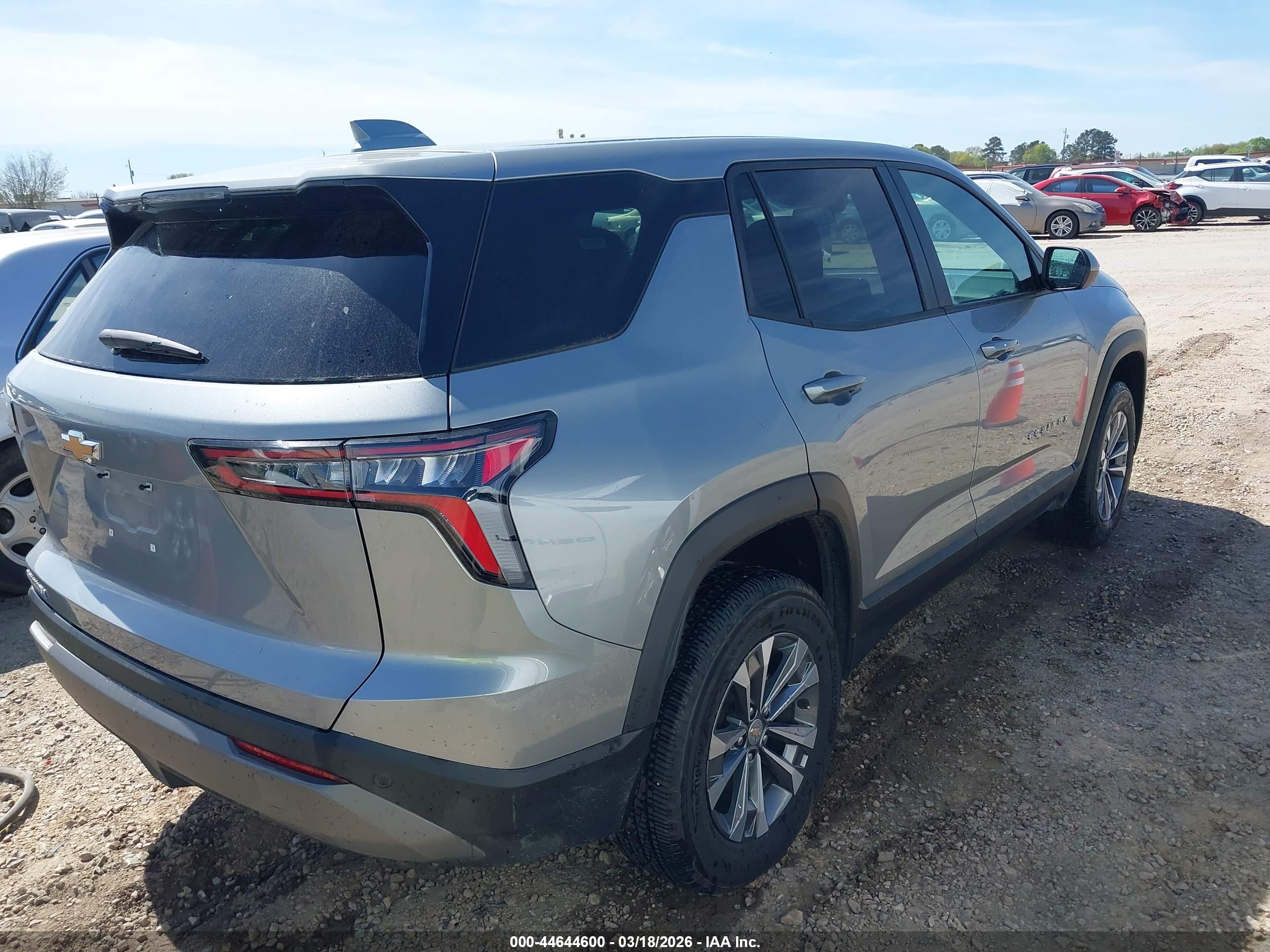 CHEVROLET EQUINOX image 4
