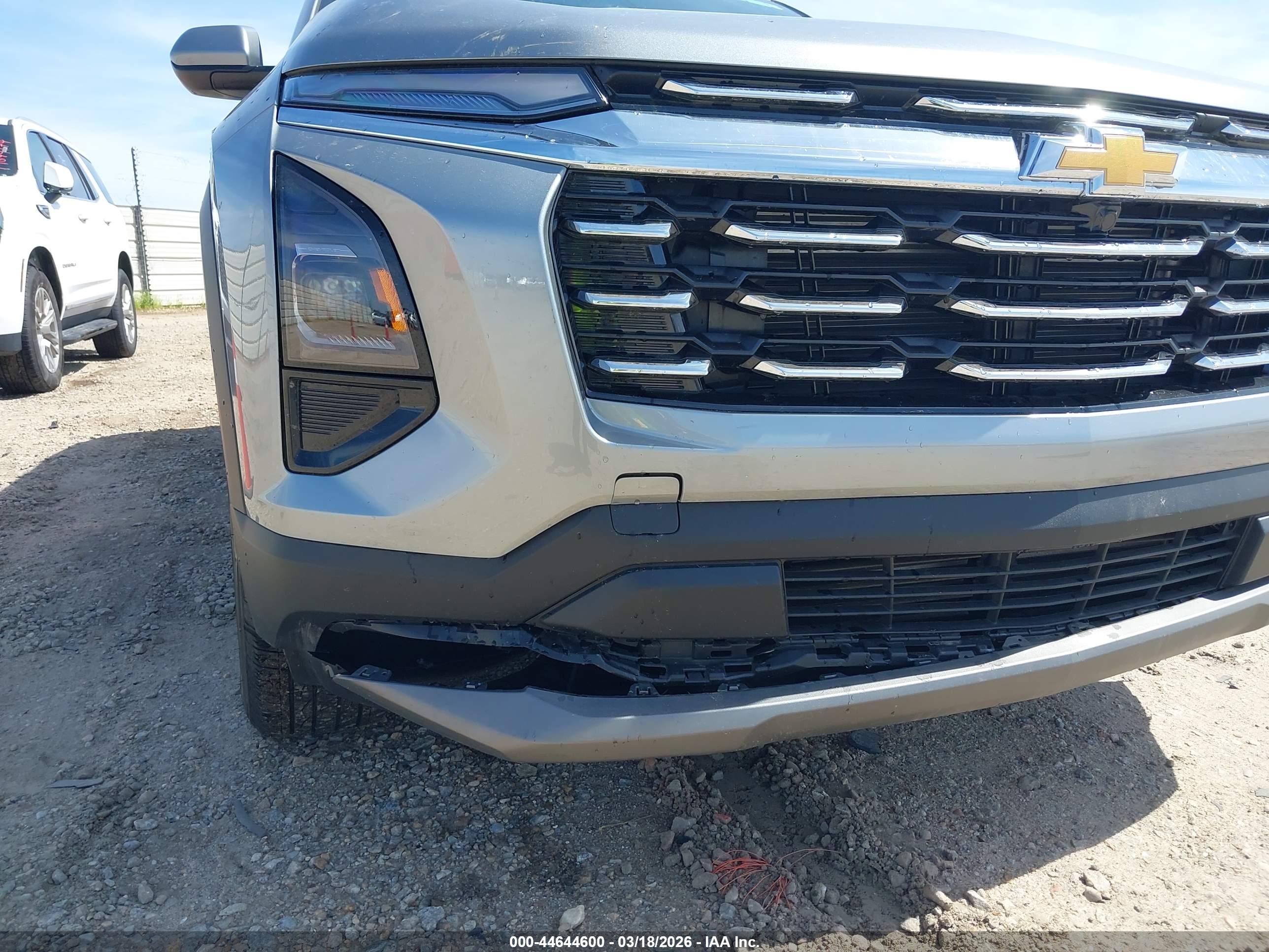 CHEVROLET EQUINOX image 6