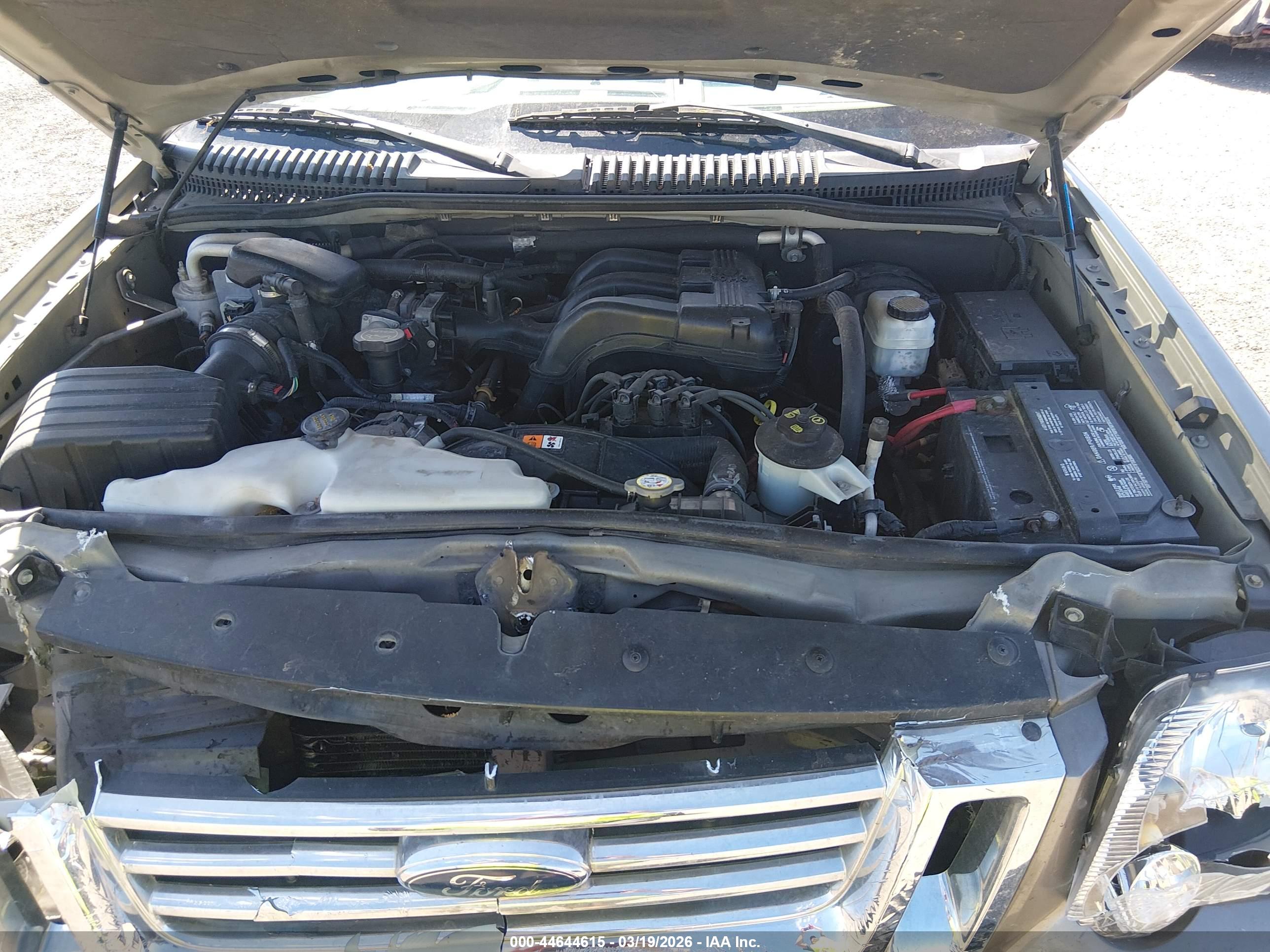 FORD EXPLORER image 10