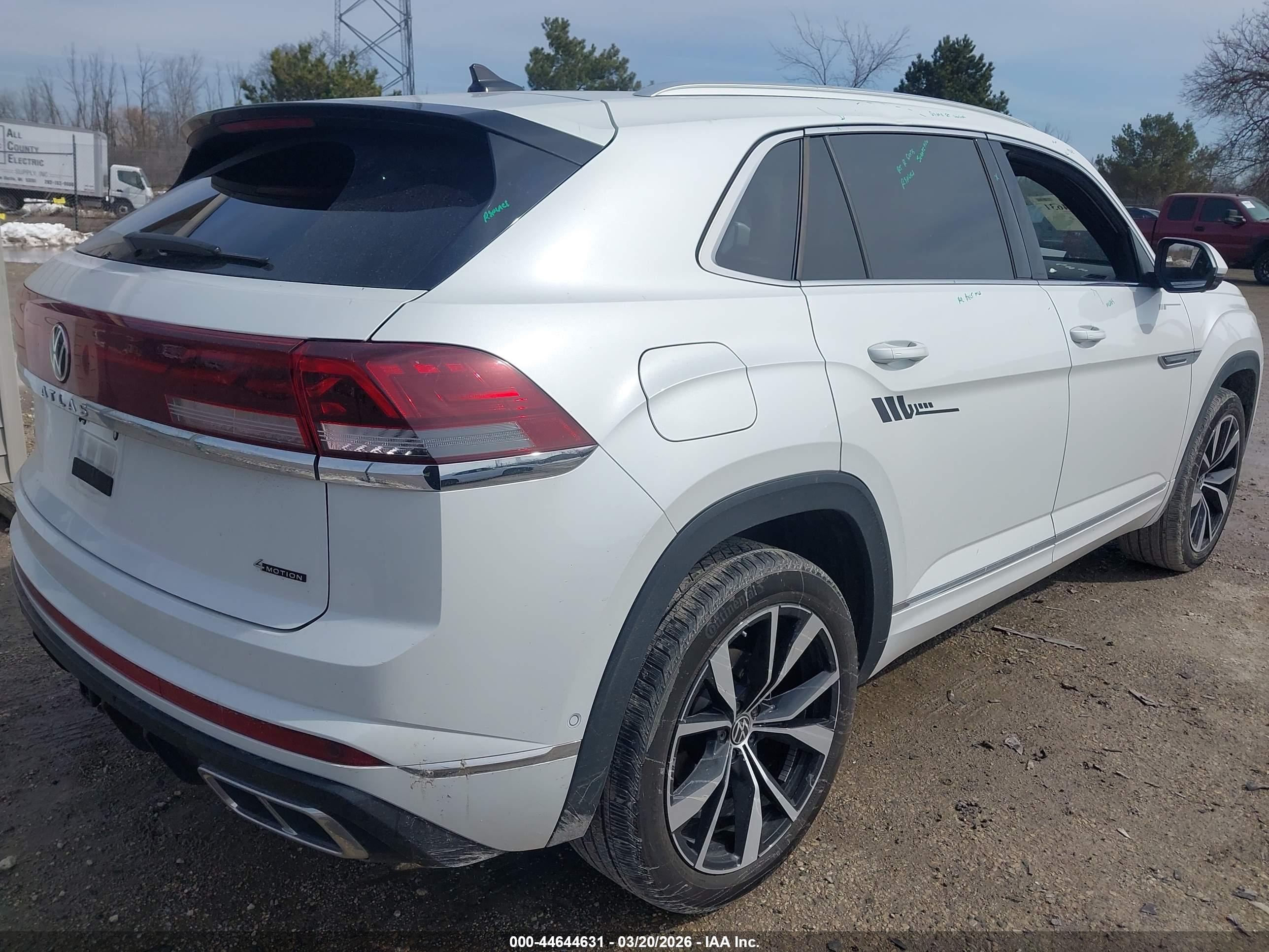 VOLKSWAGEN ATLAS image 4