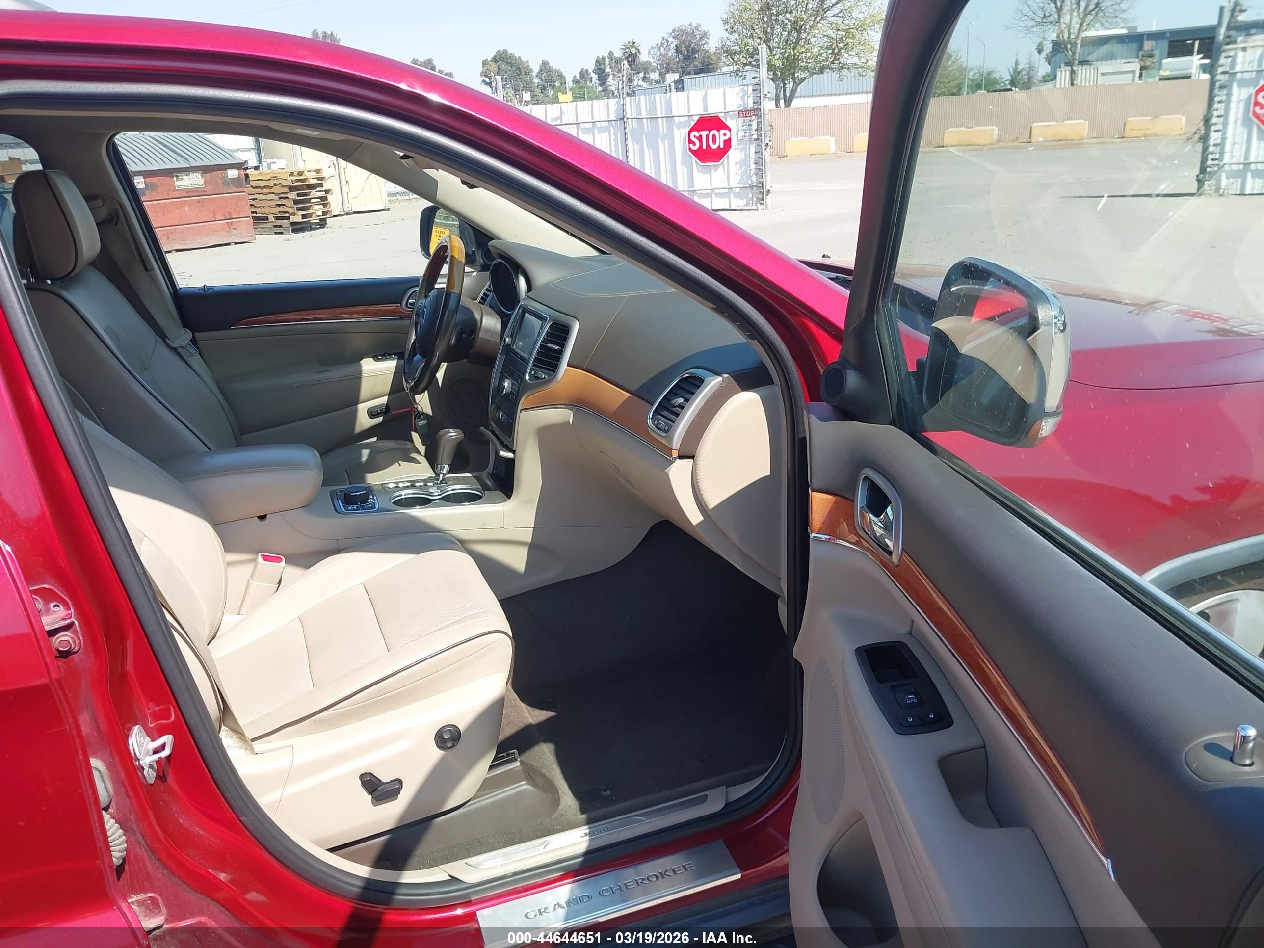 JEEP GRAND image 5