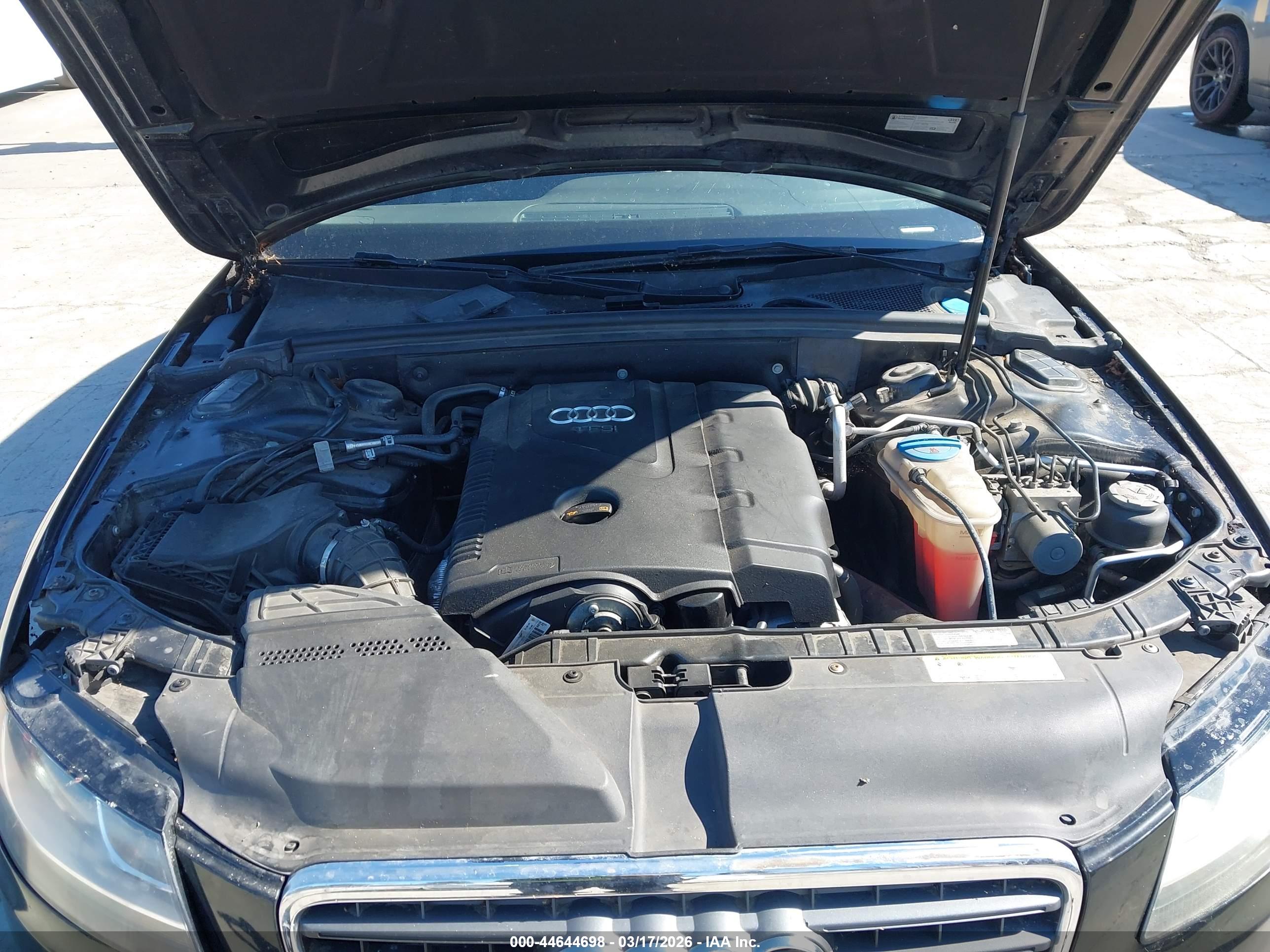 AUDI A4 image 10
