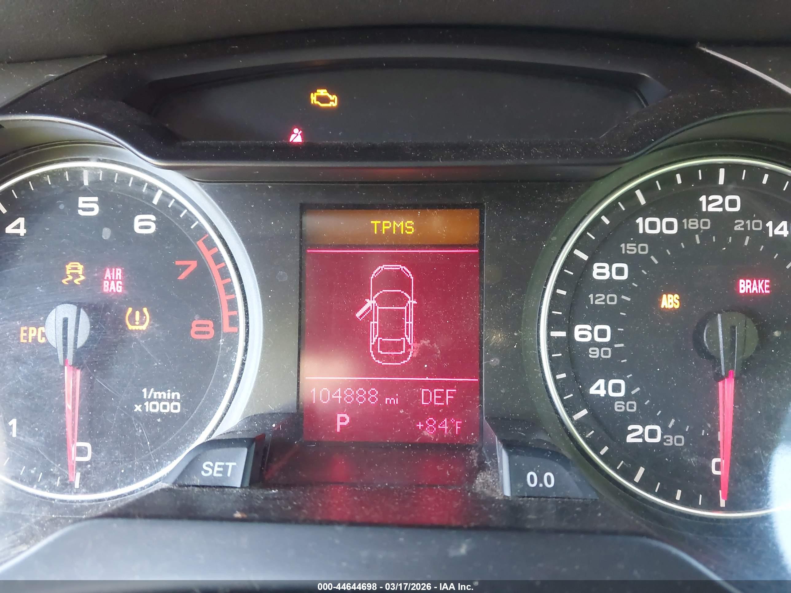 AUDI A4 image 7