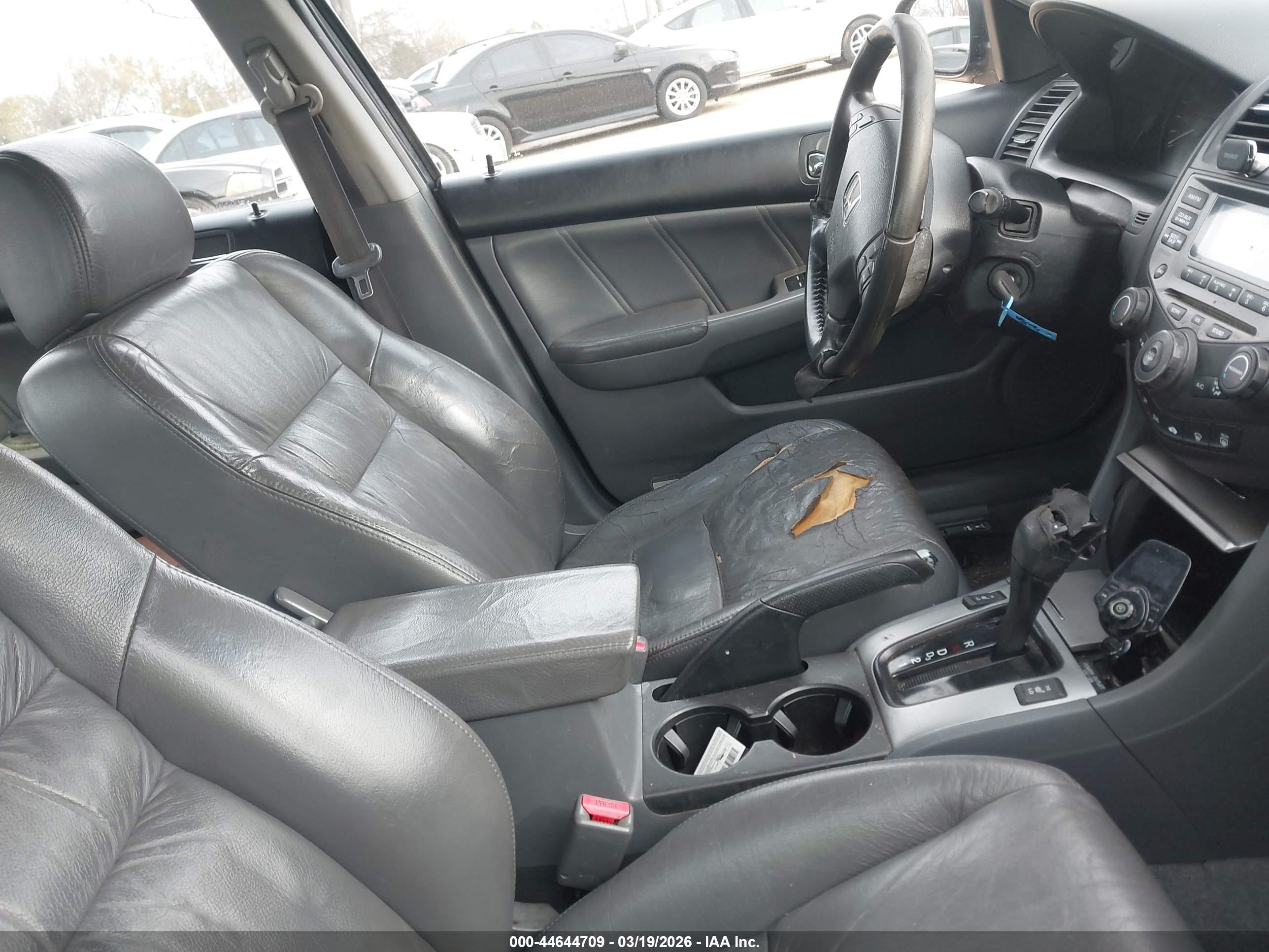 HONDA ACCORD image 5