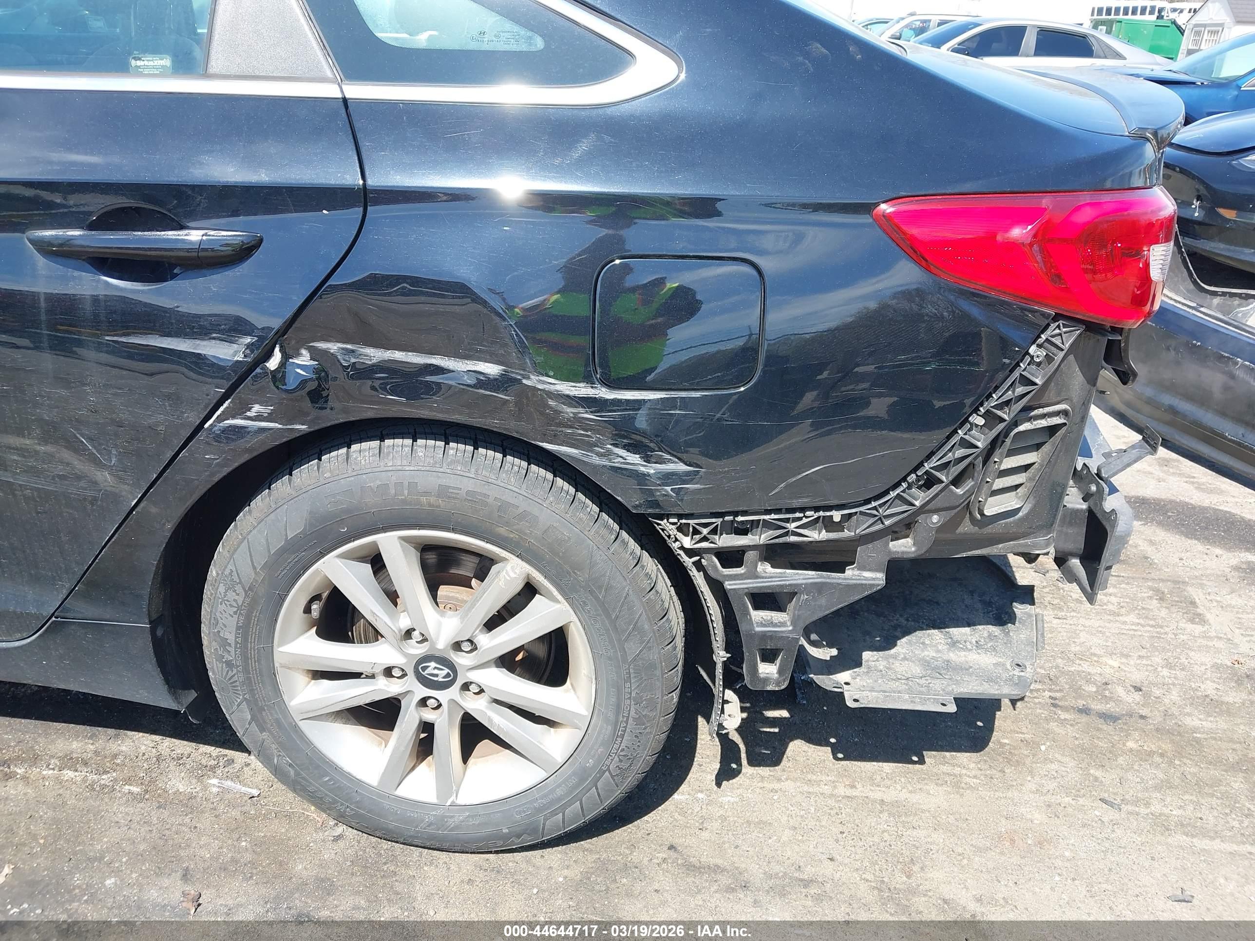 HYUNDAI SONATA image 6