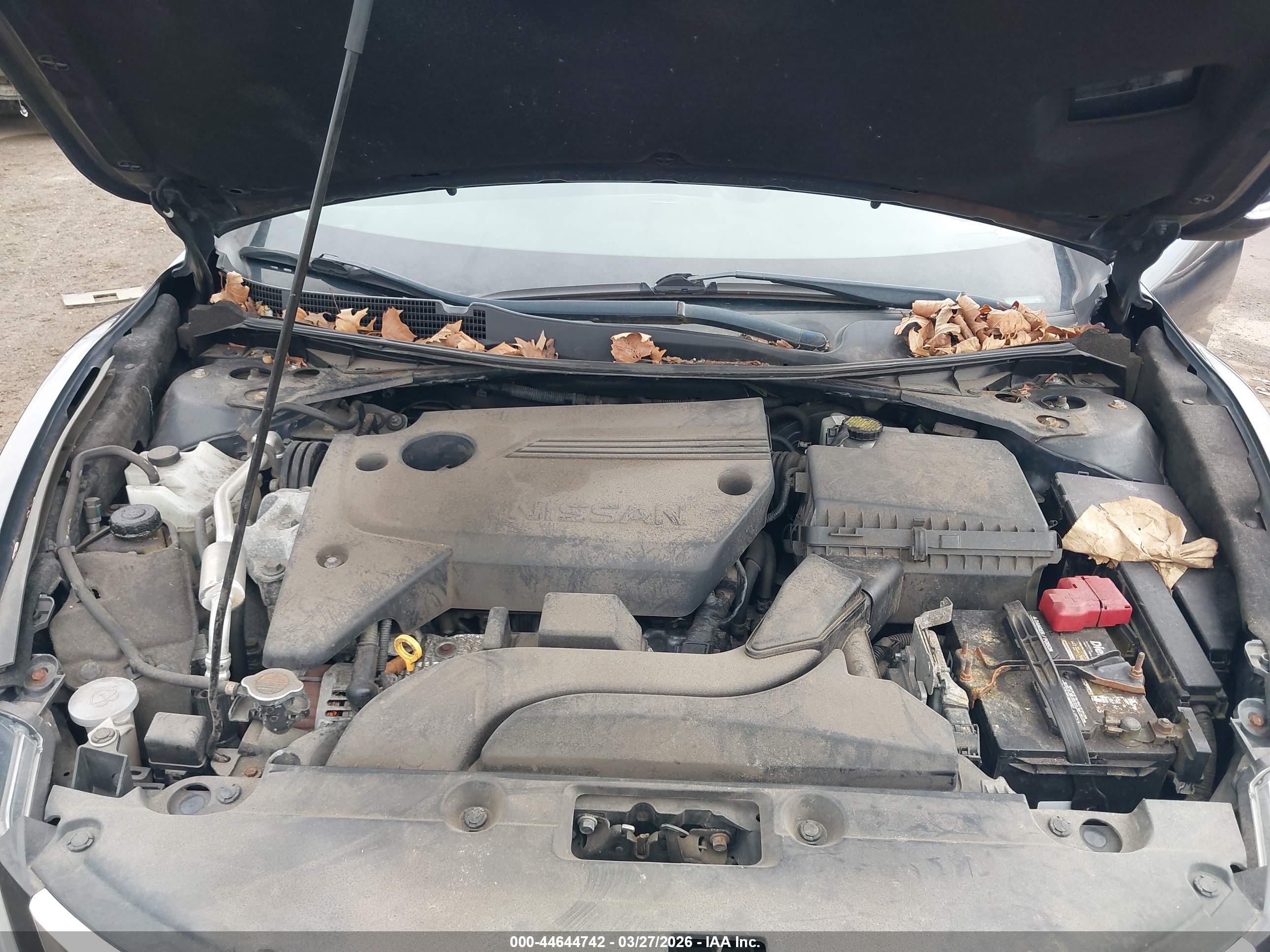 NISSAN ALTIMA image 10