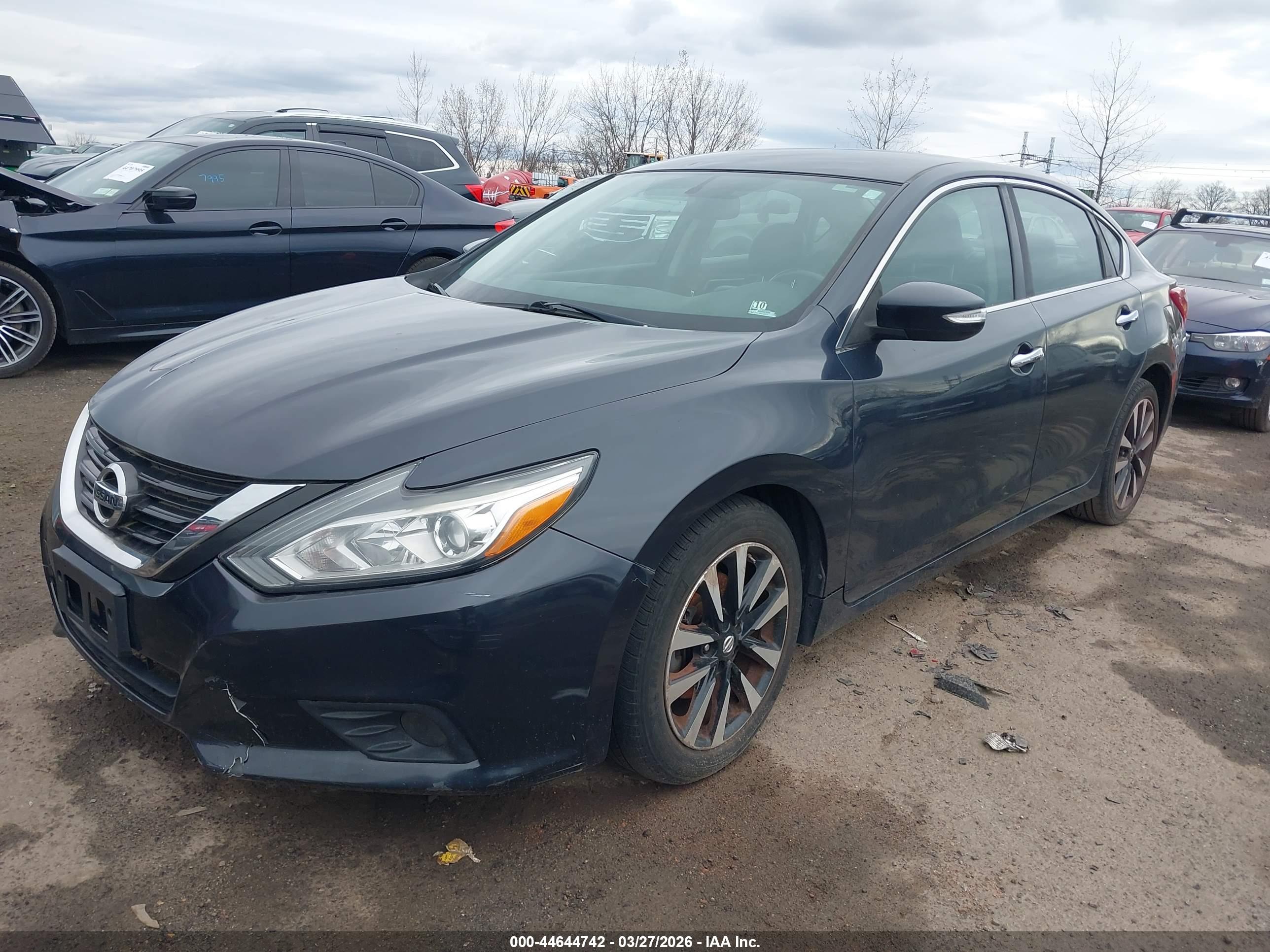 NISSAN ALTIMA image 6