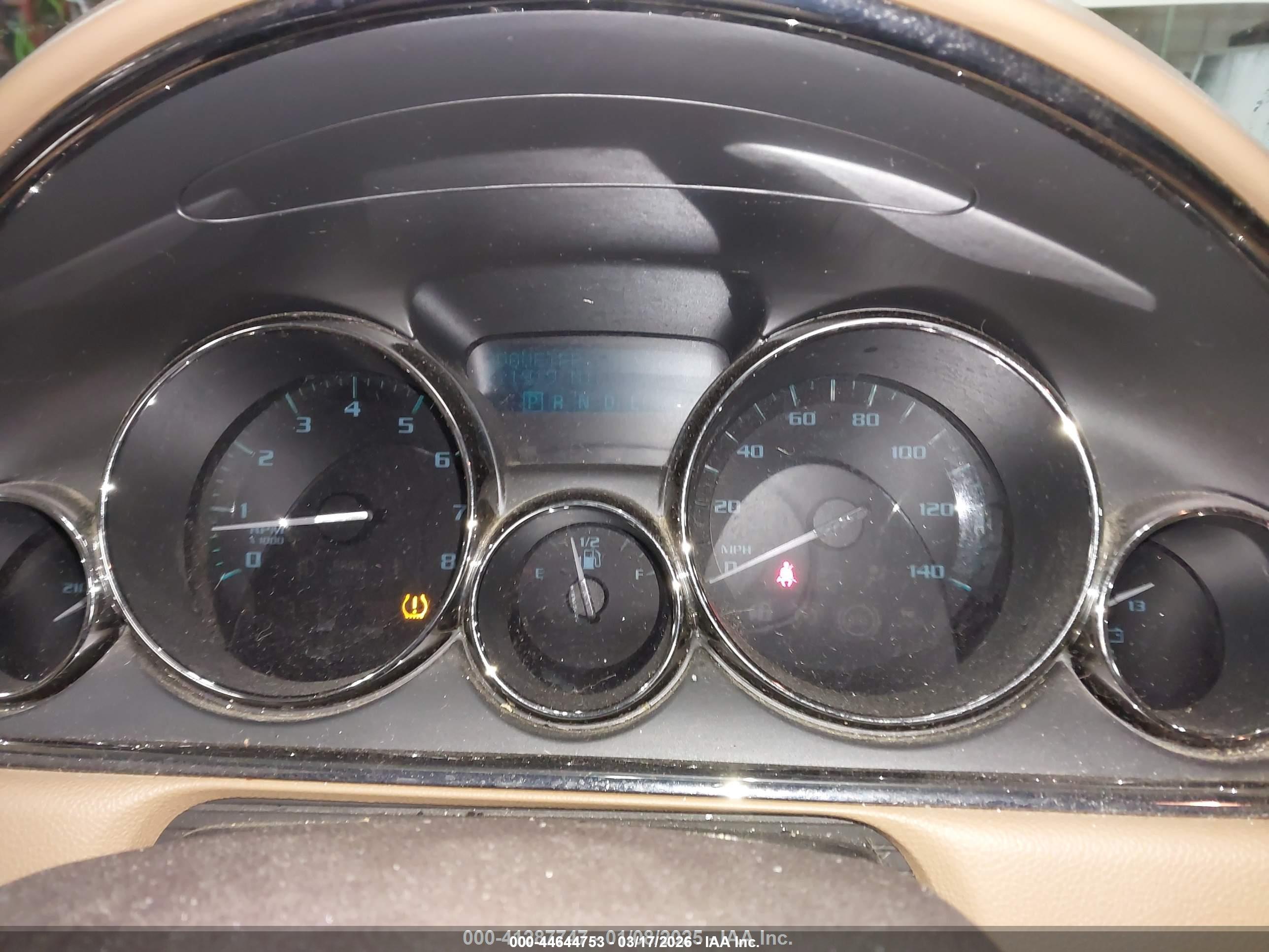 BUICK ENCLAVE image 7