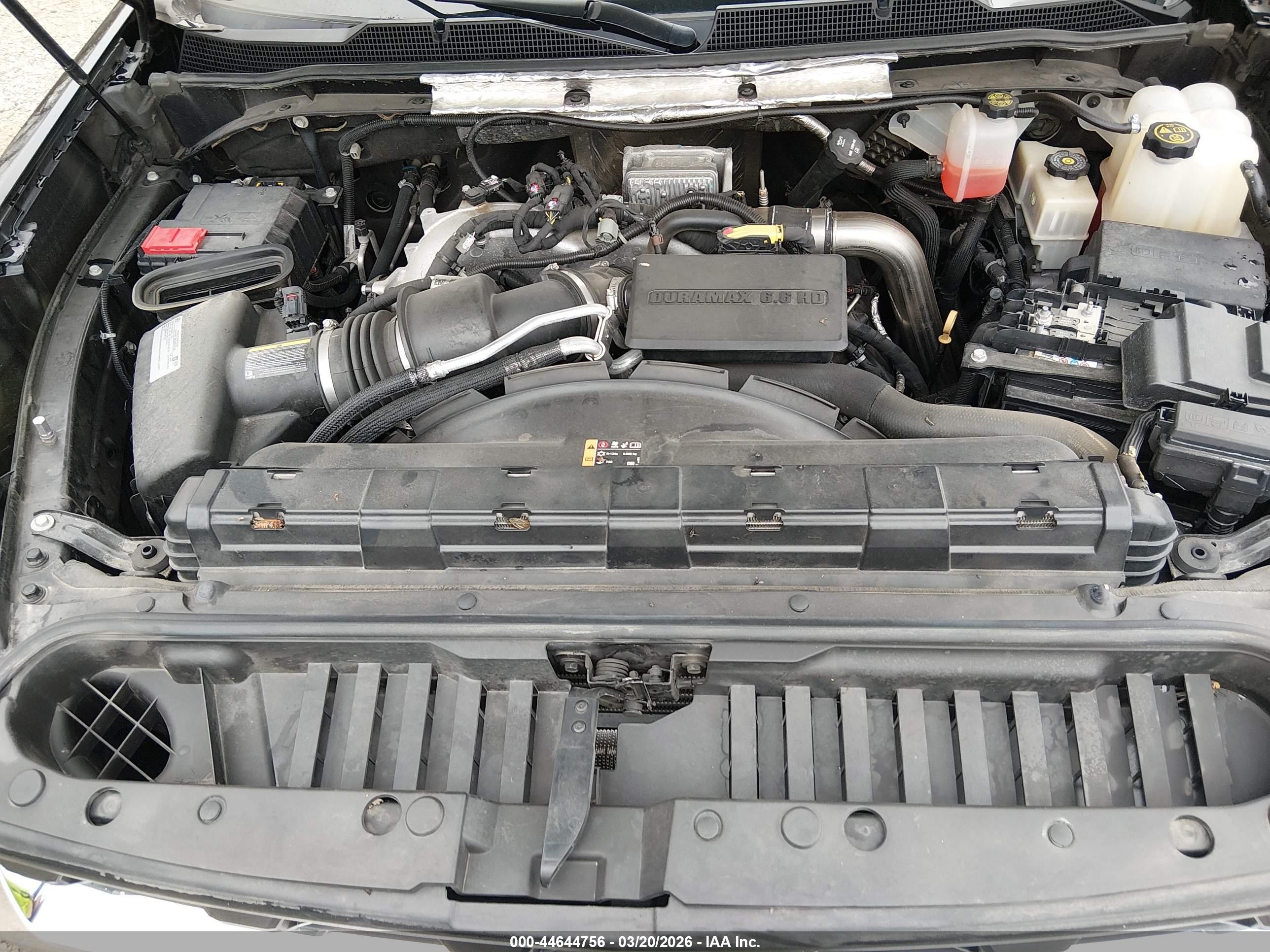 CHEVROLET SILVERADO image 10