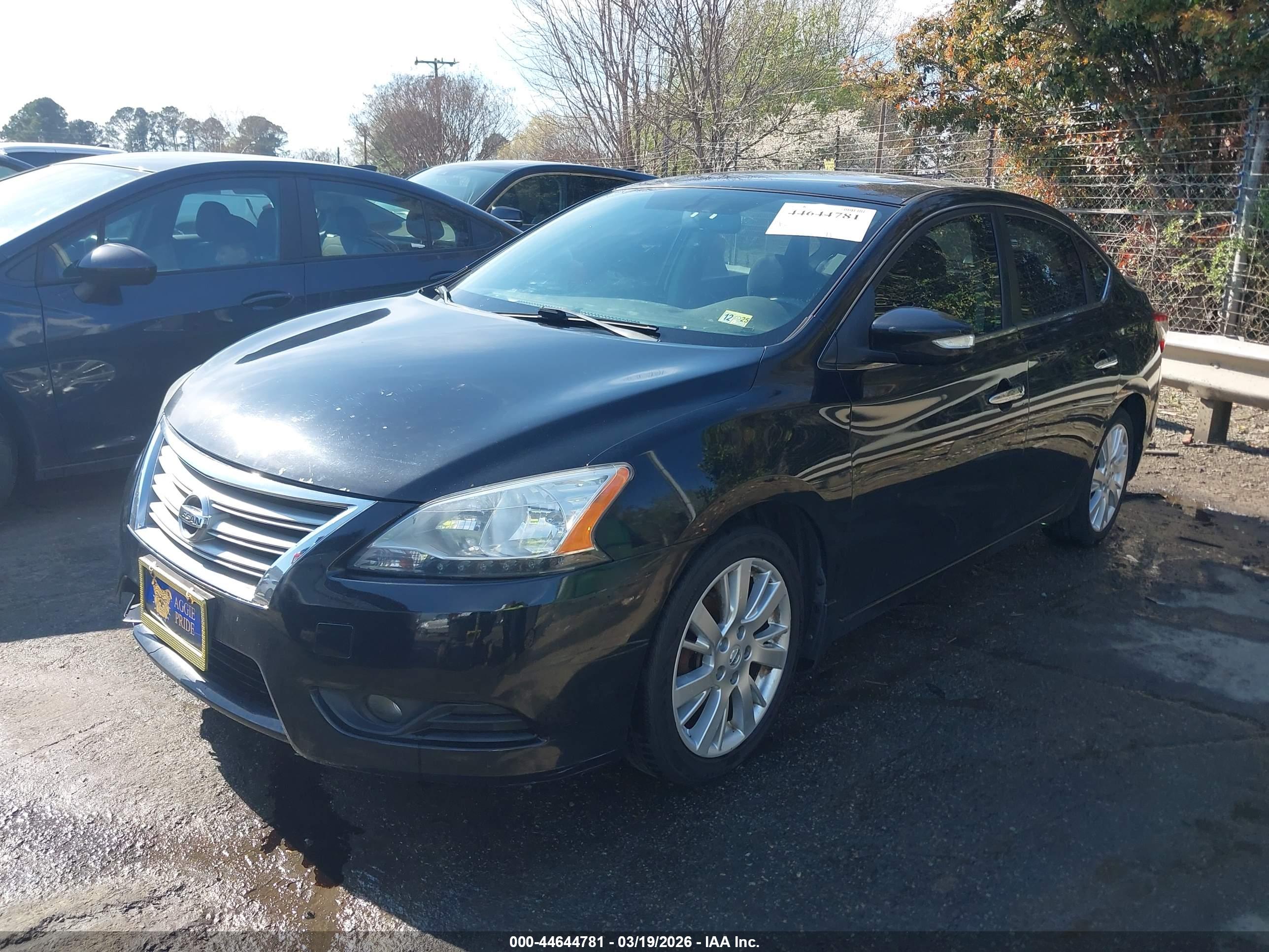 NISSAN SENTRA image 2