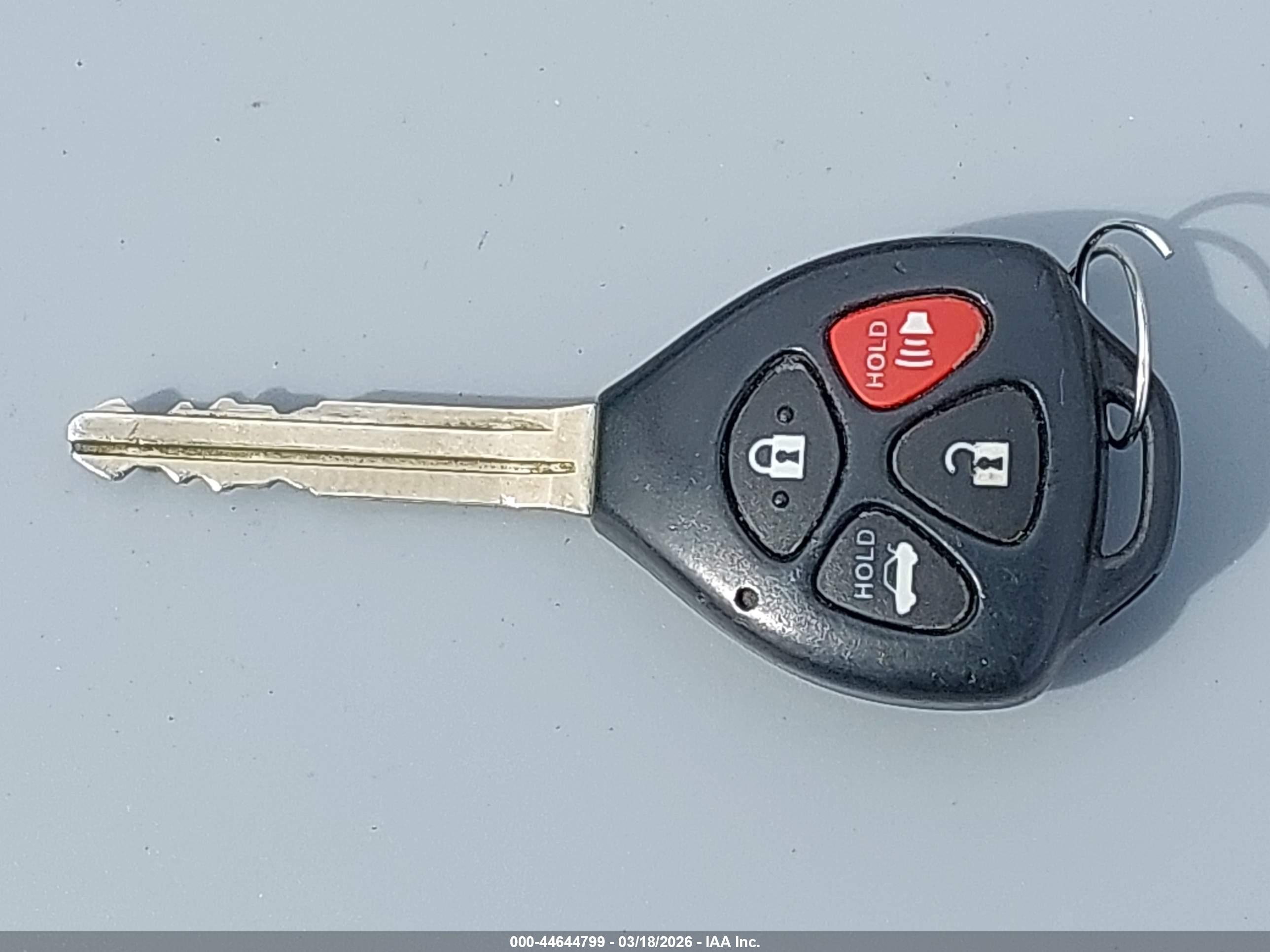 TOYOTA CAMRY image 11