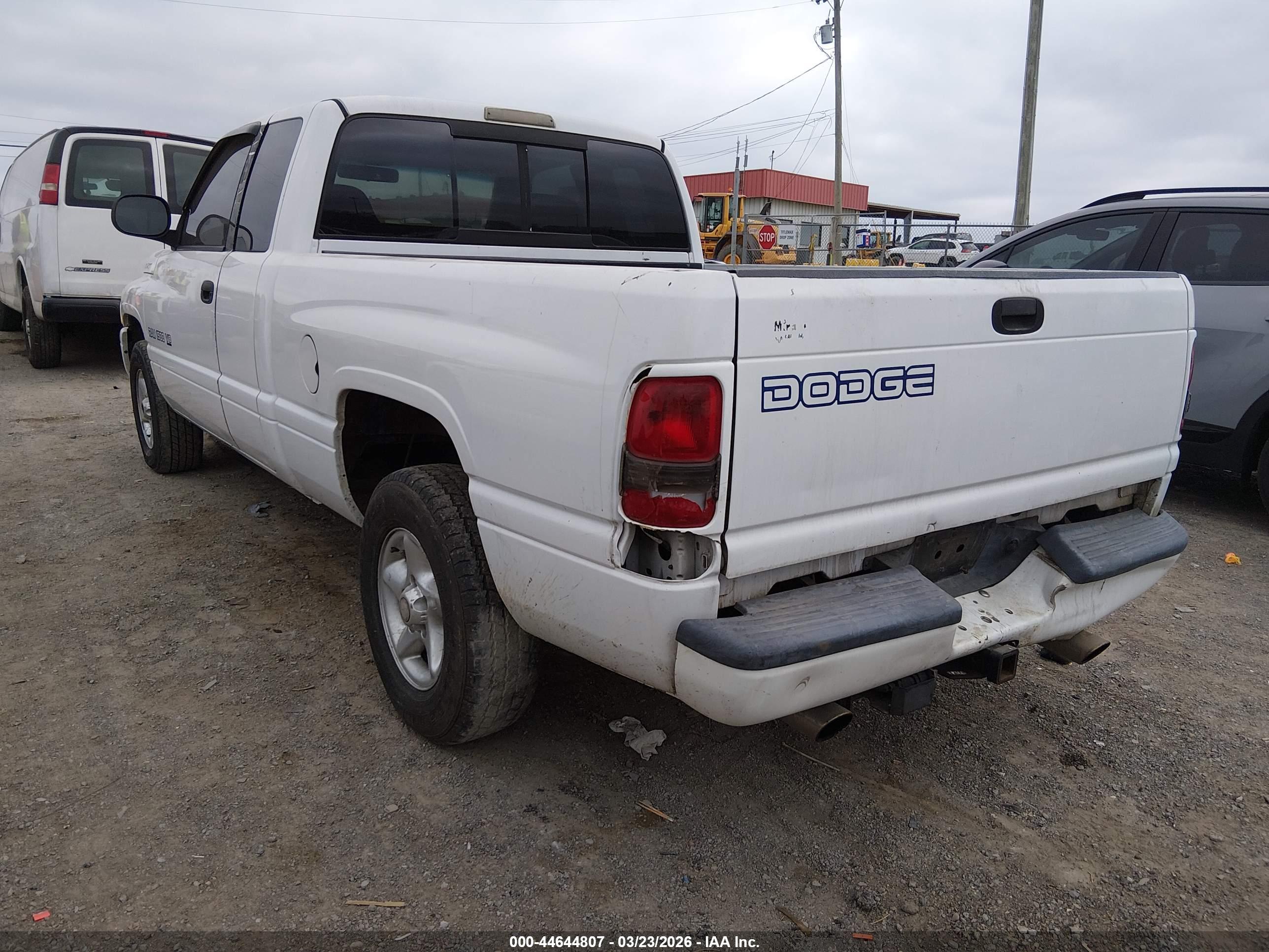 DODGE RAM image 3