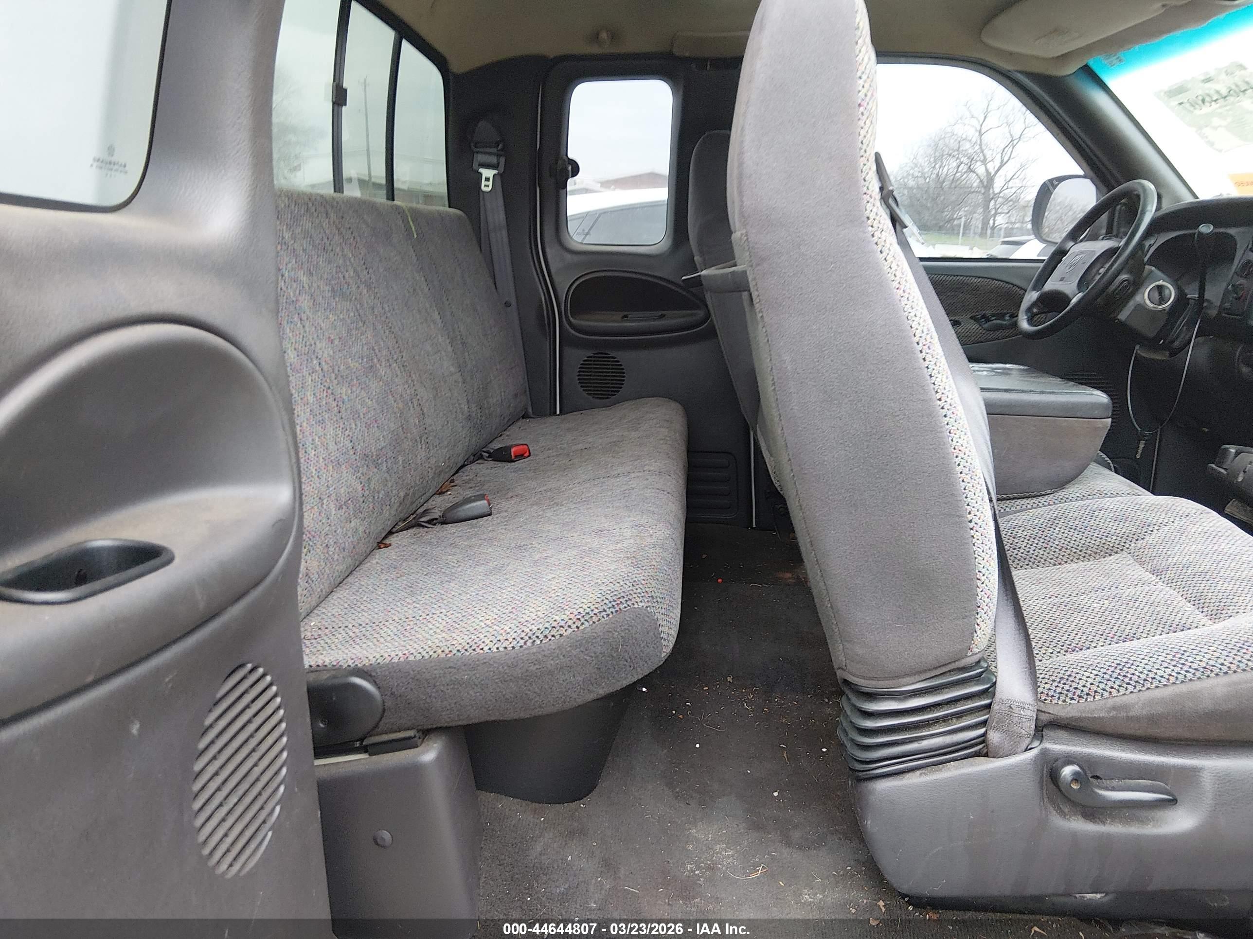 DODGE RAM image 8