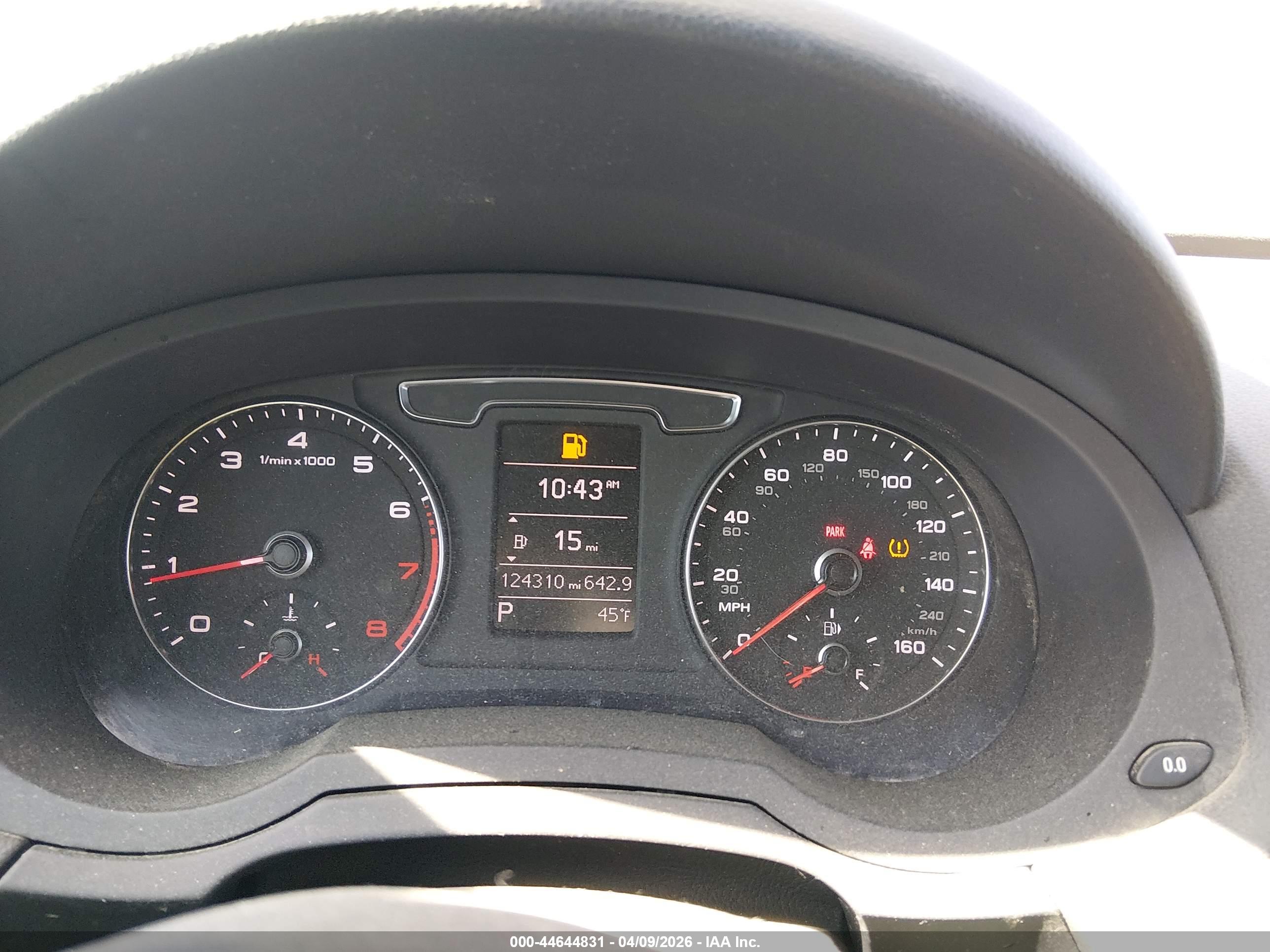 AUDI Q3 image 7
