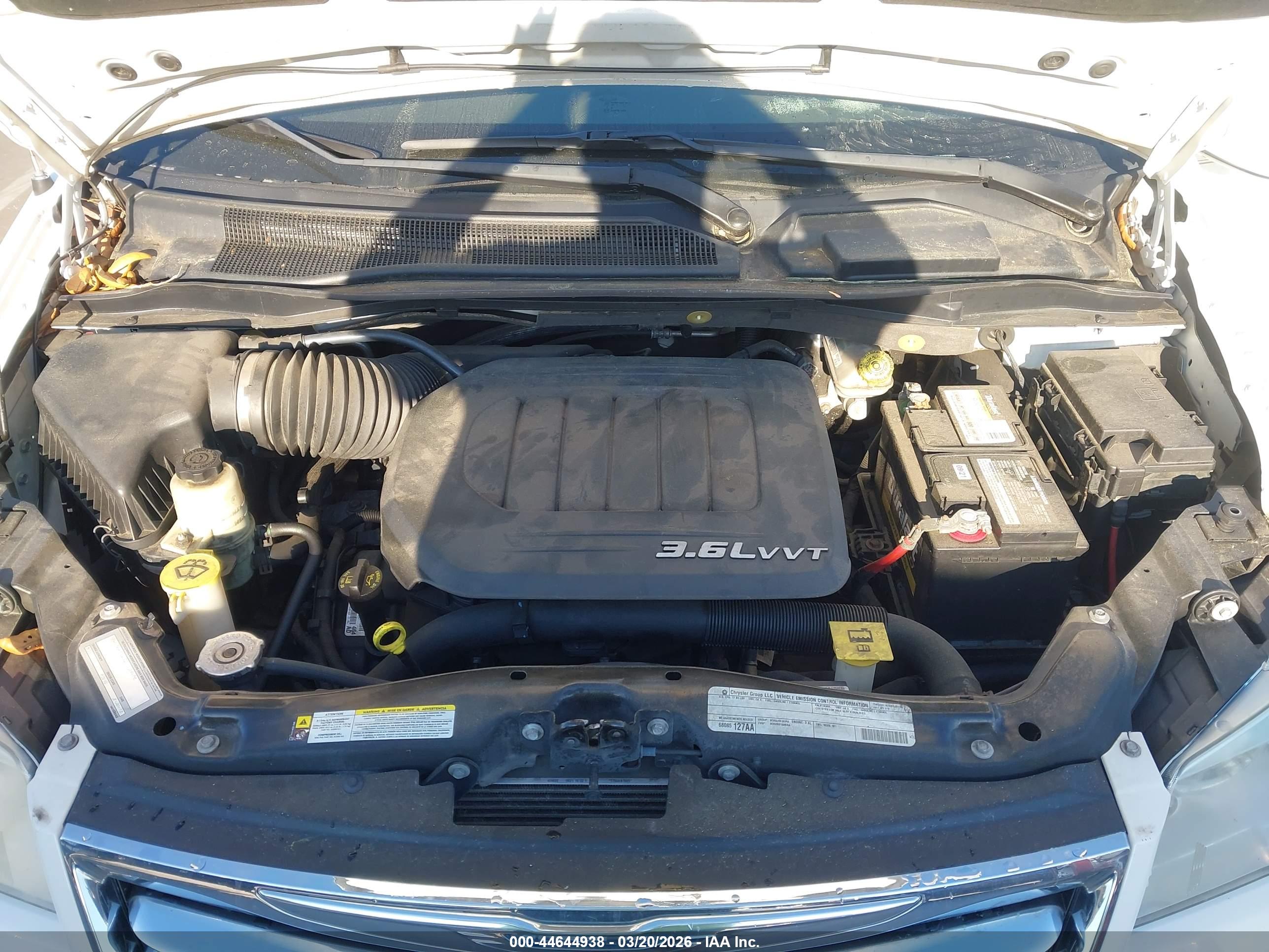 CHRYSLER TOWN image 10
