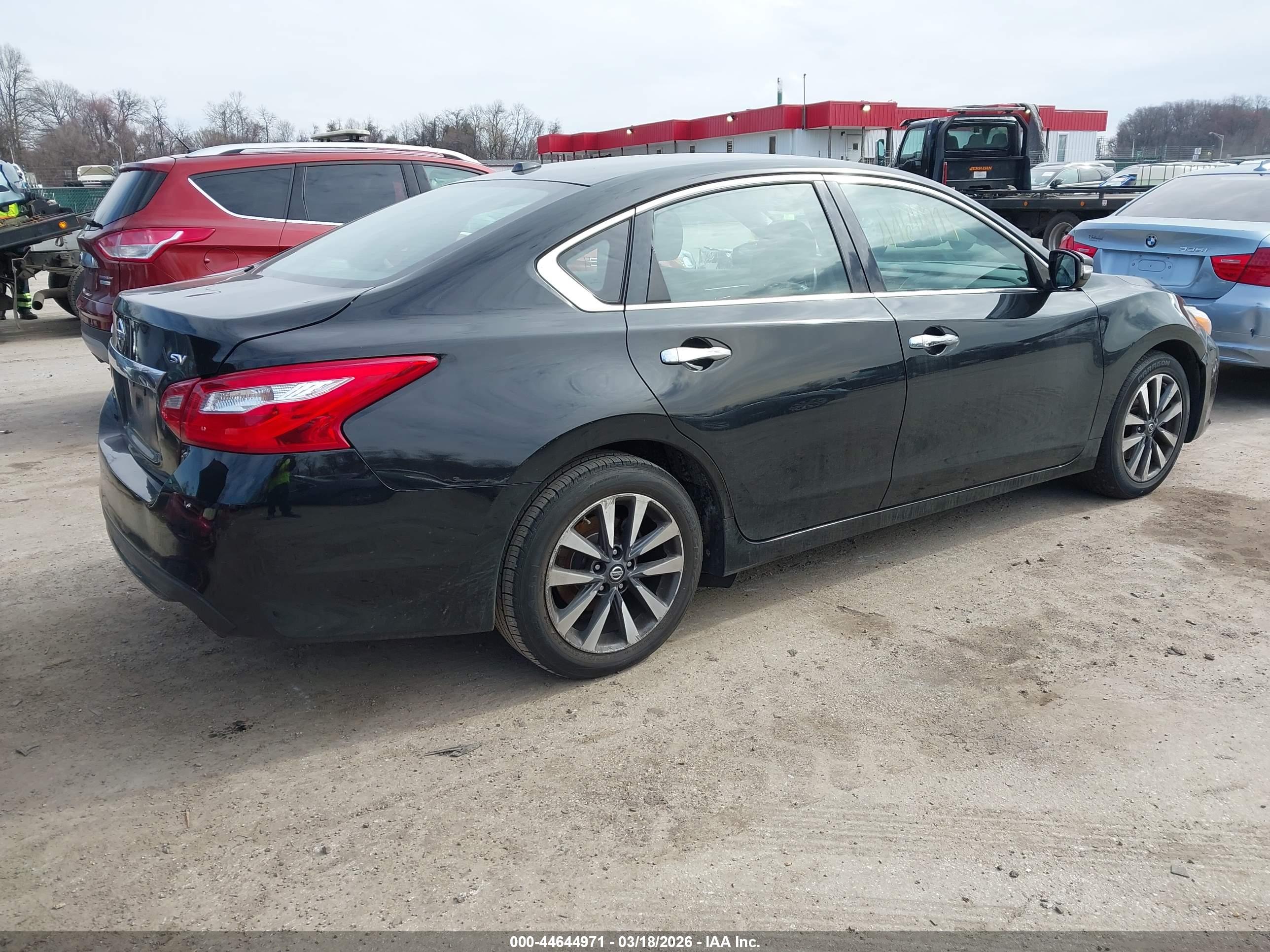 NISSAN ALTIMA image 4