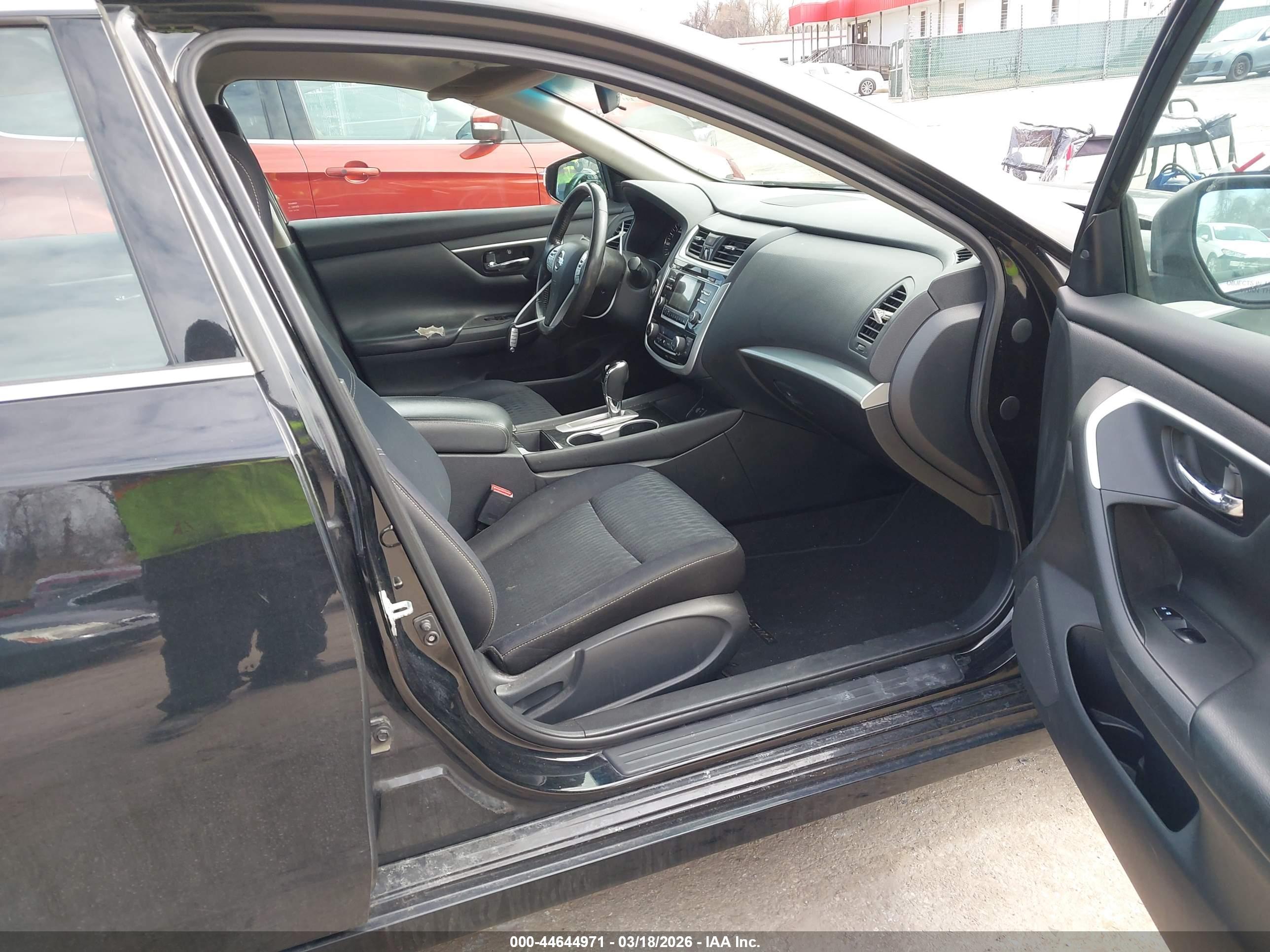 NISSAN ALTIMA image 5
