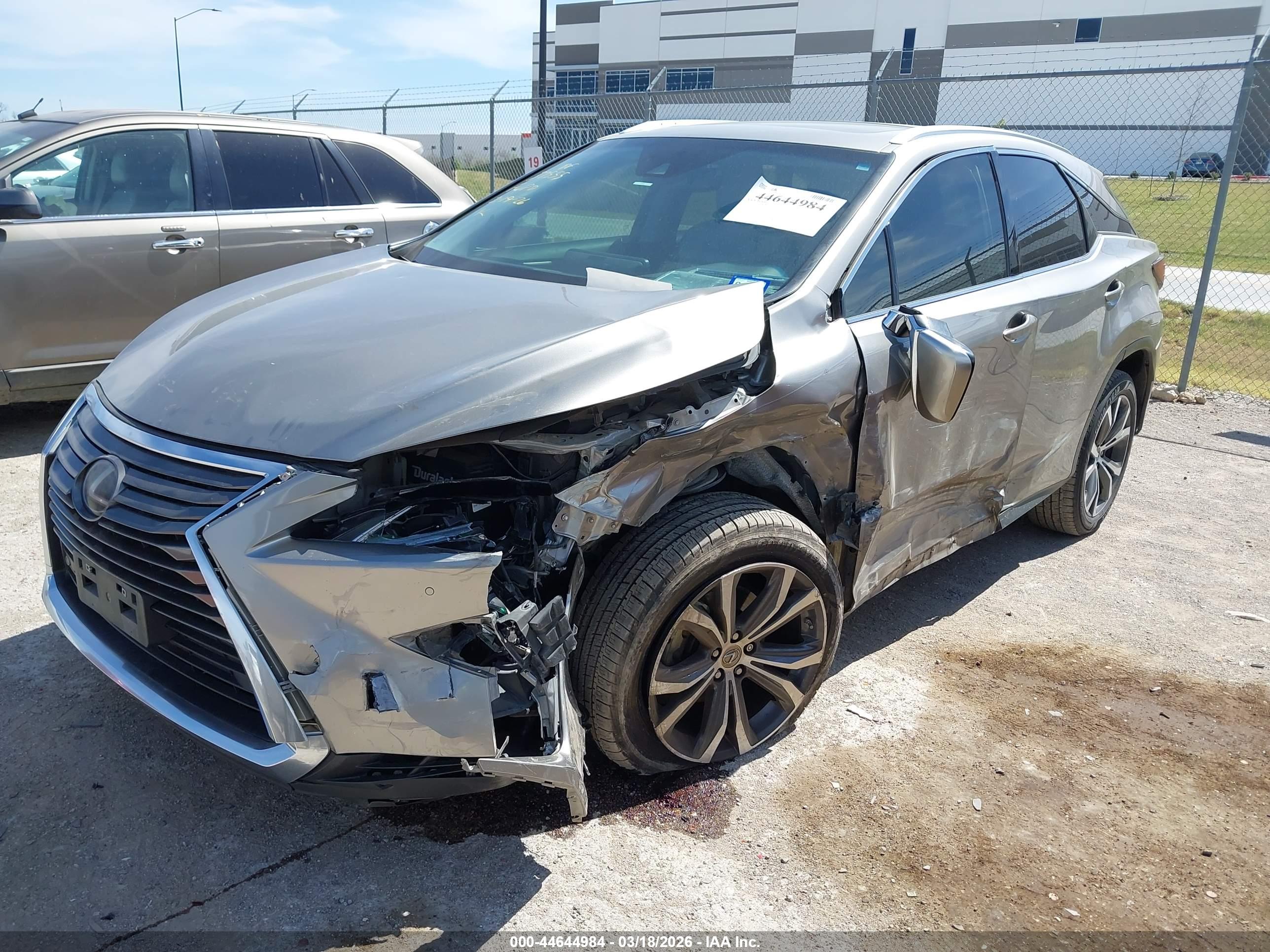 LEXUS RX image 6