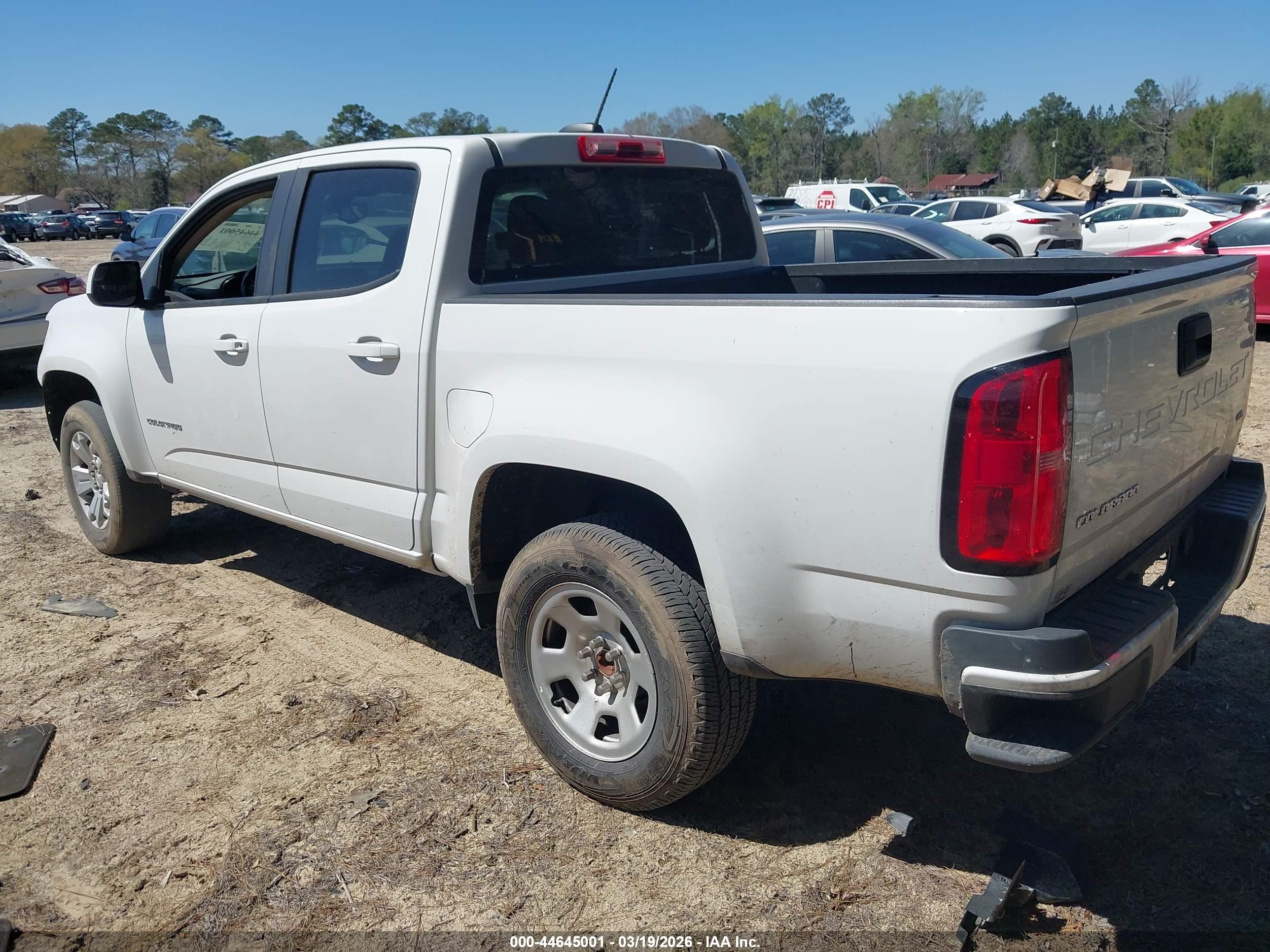 CHEVROLET COLORADO image 3