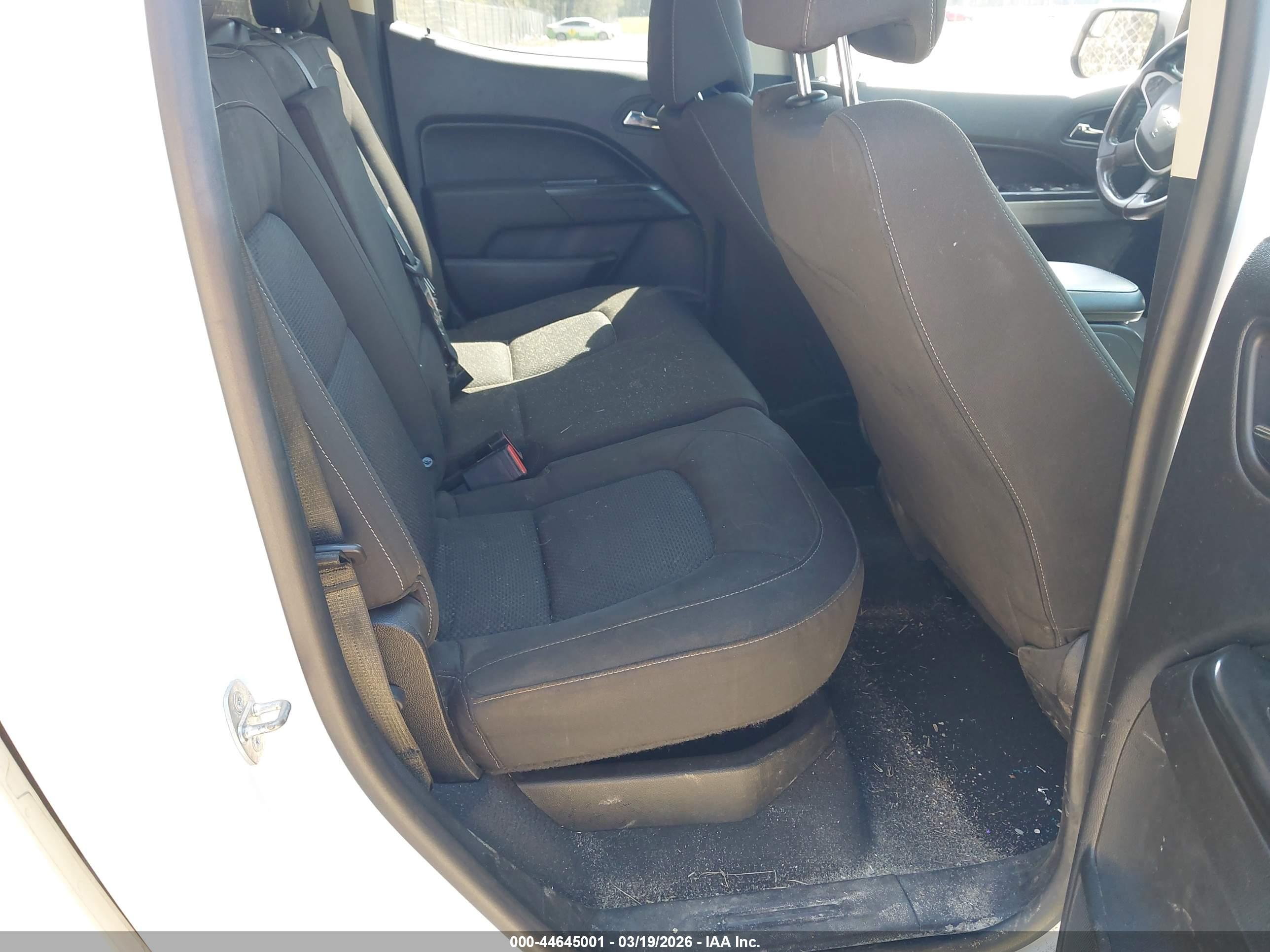 CHEVROLET COLORADO image 8