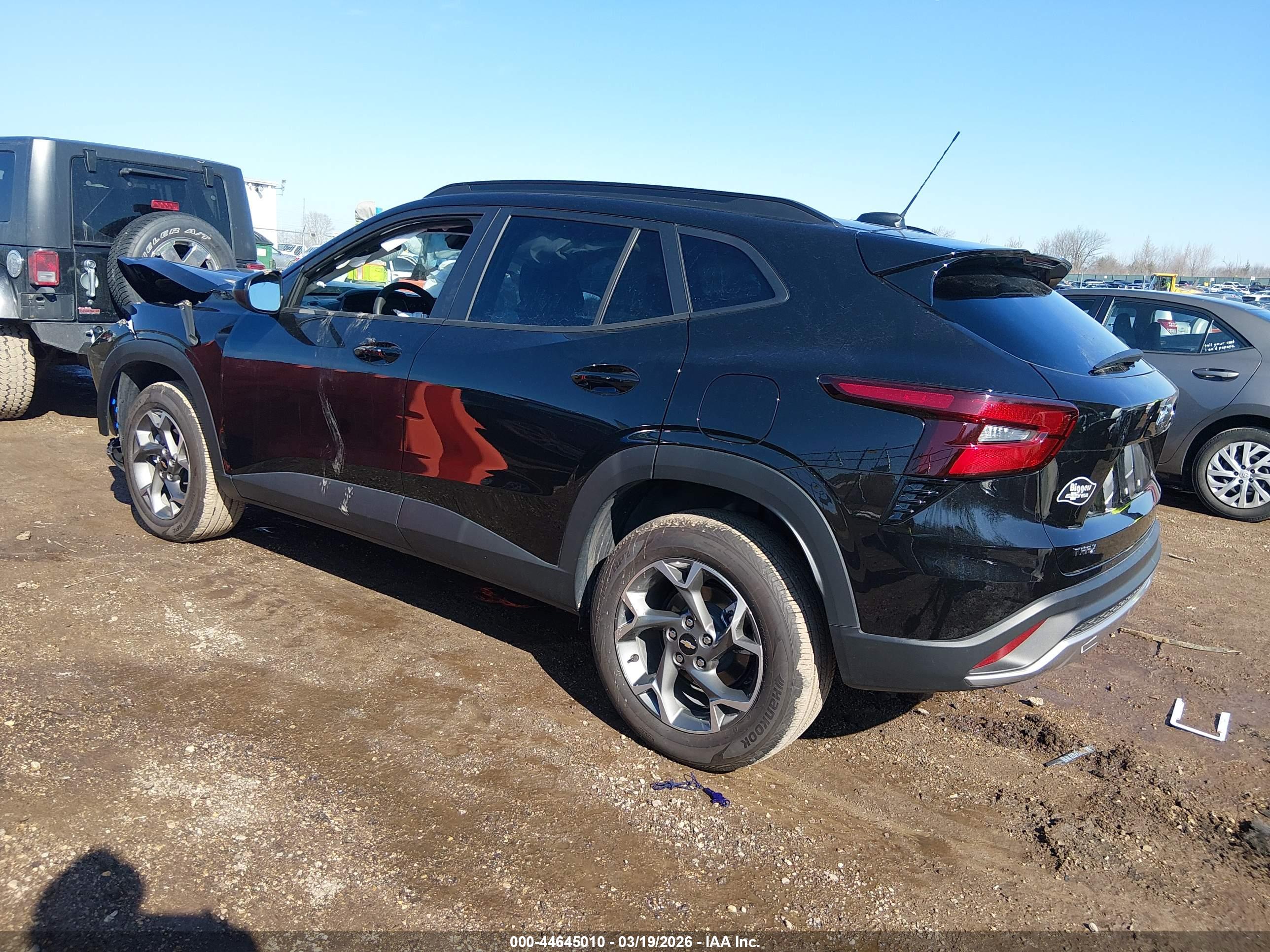 CHEVROLET TRAX image 3