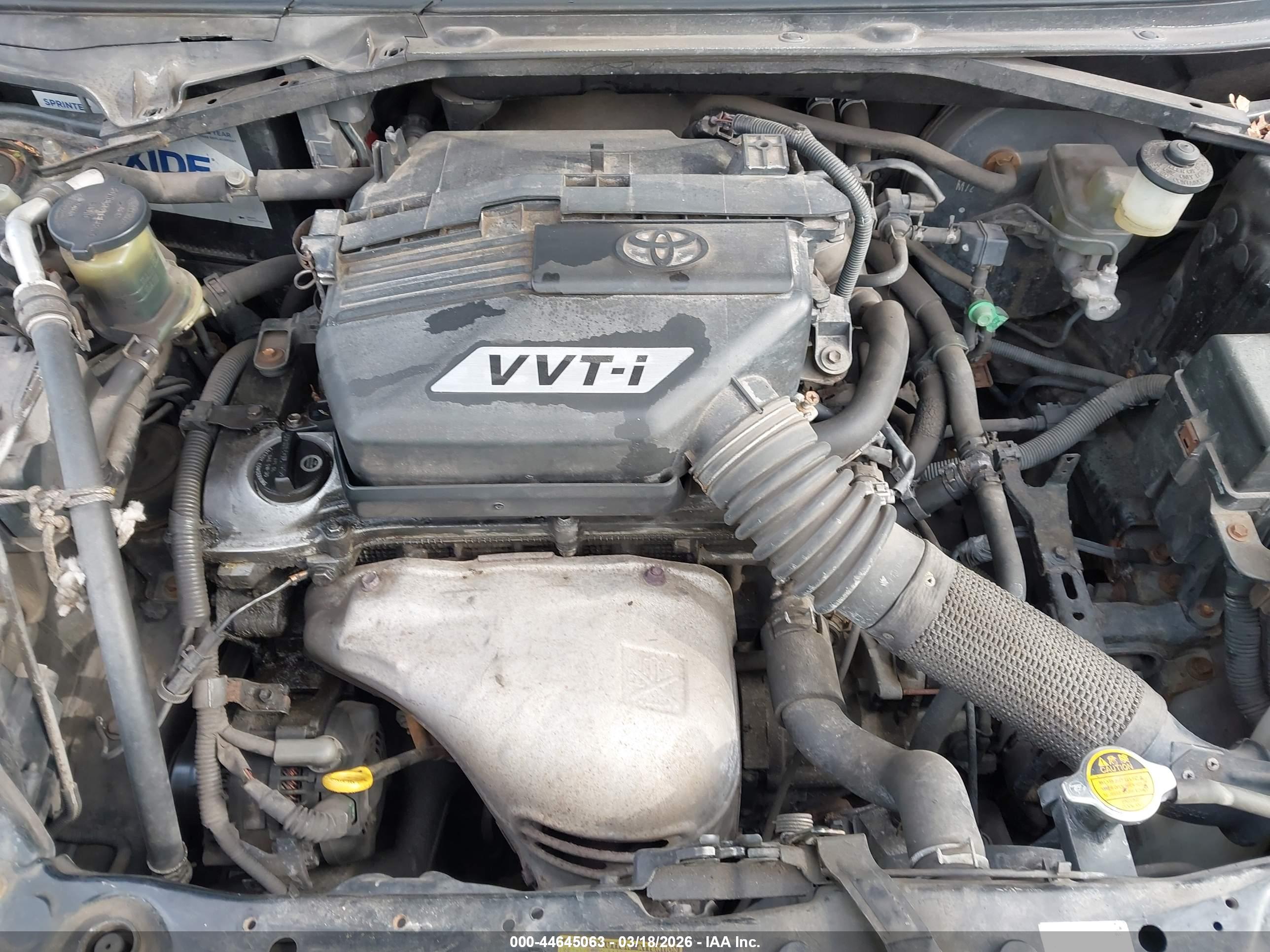 TOYOTA RAV4 image 10