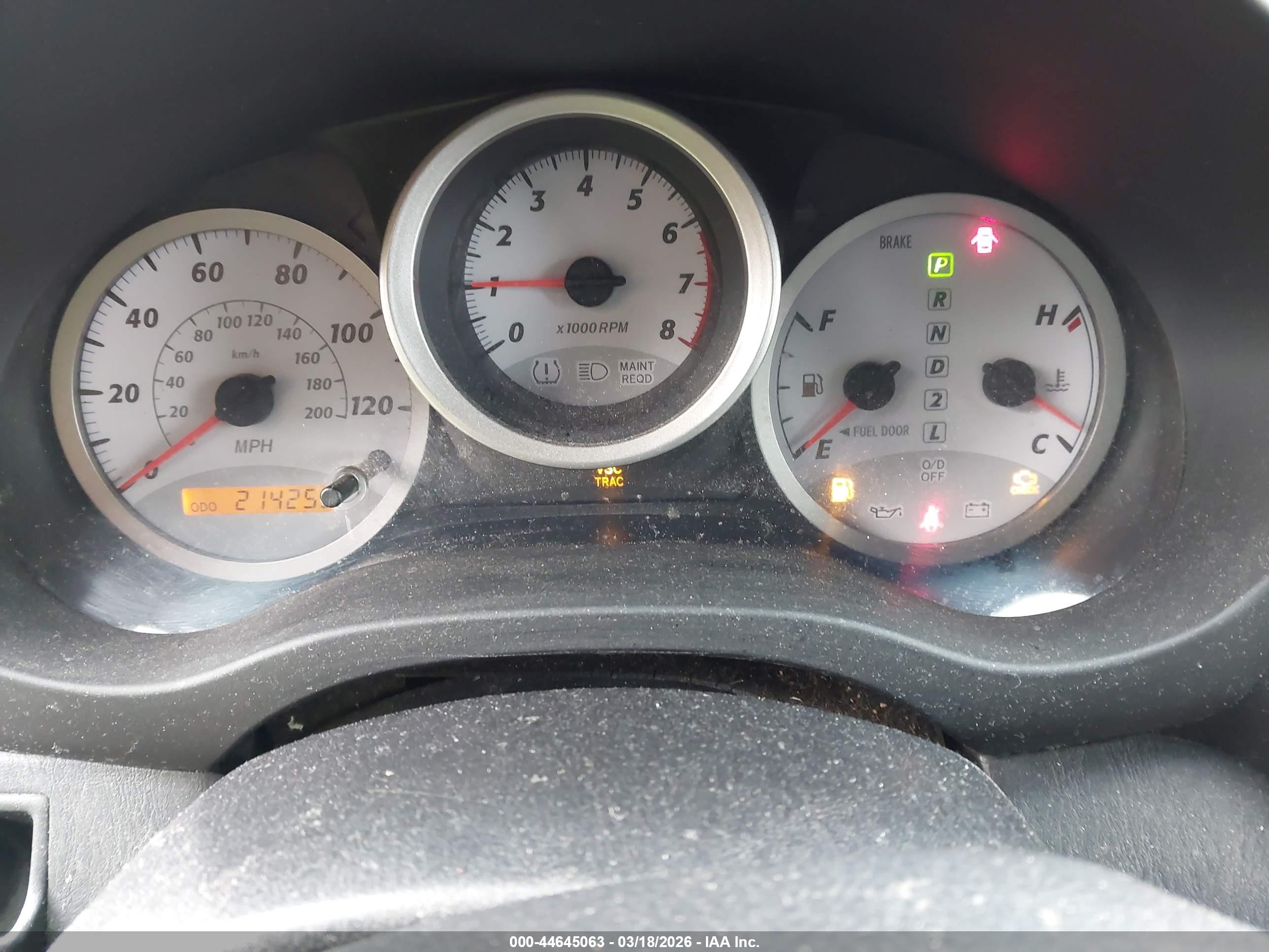 TOYOTA RAV4 image 7