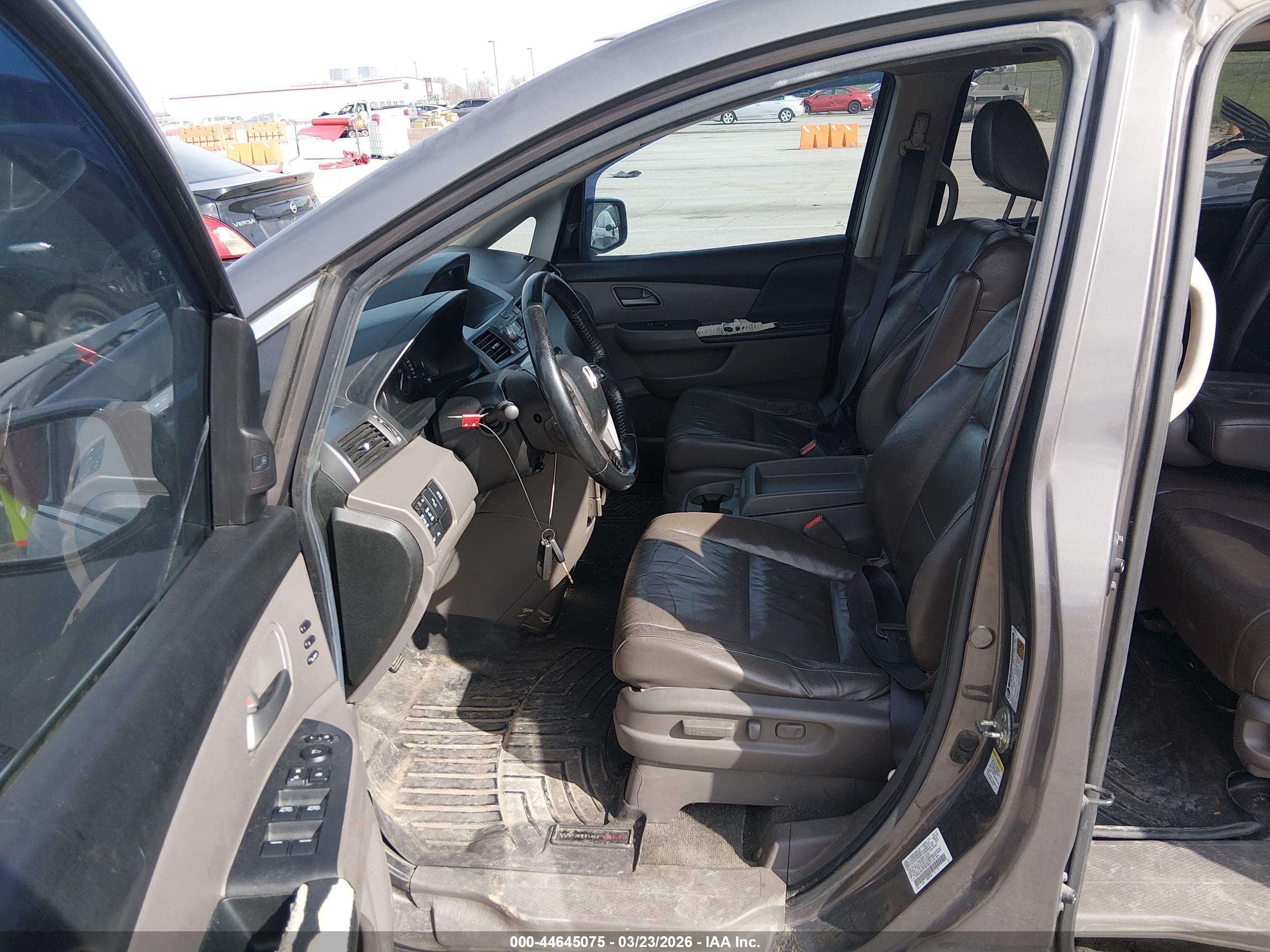 HONDA ODYSSEY image 5