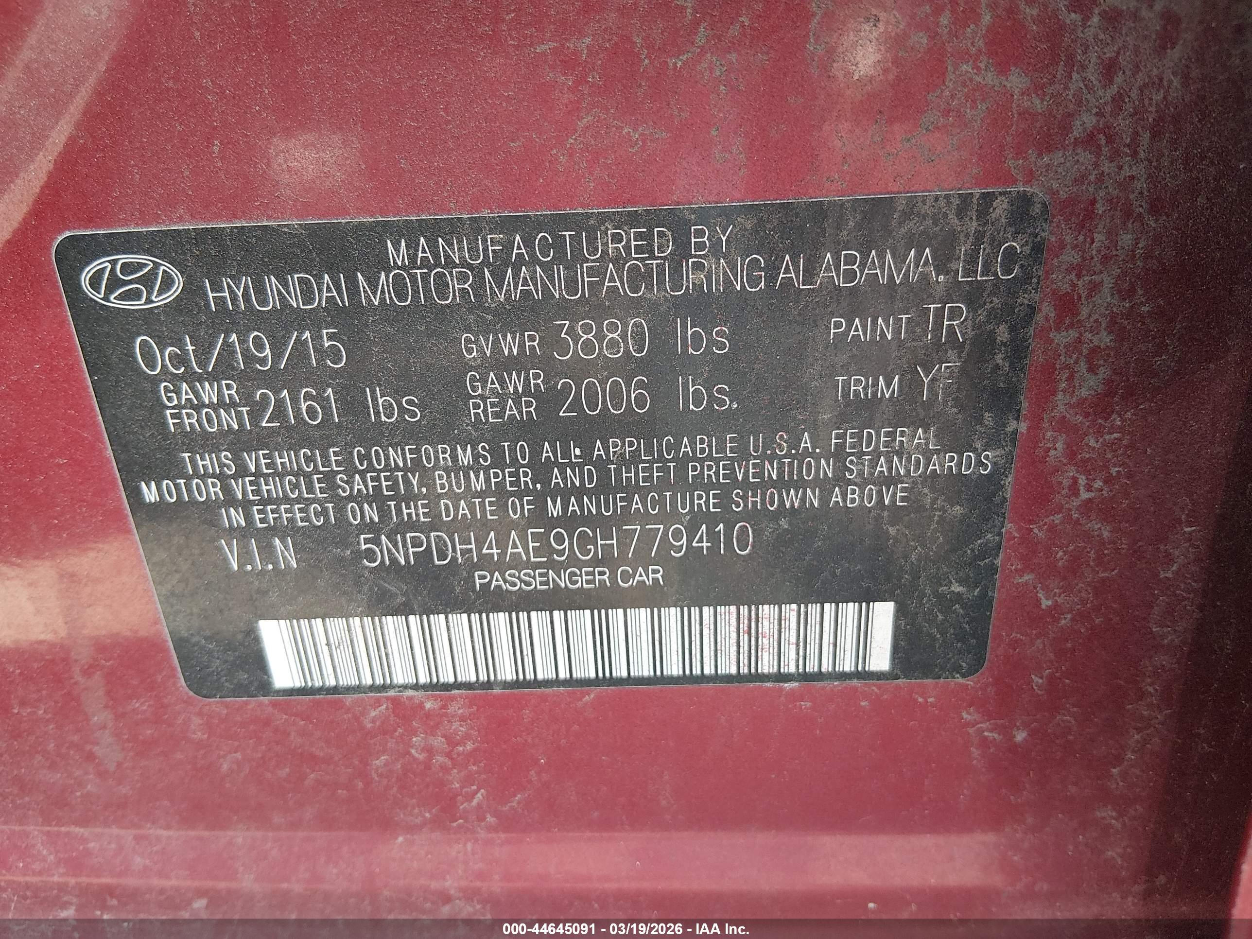 HYUNDAI ELANTRA image 9