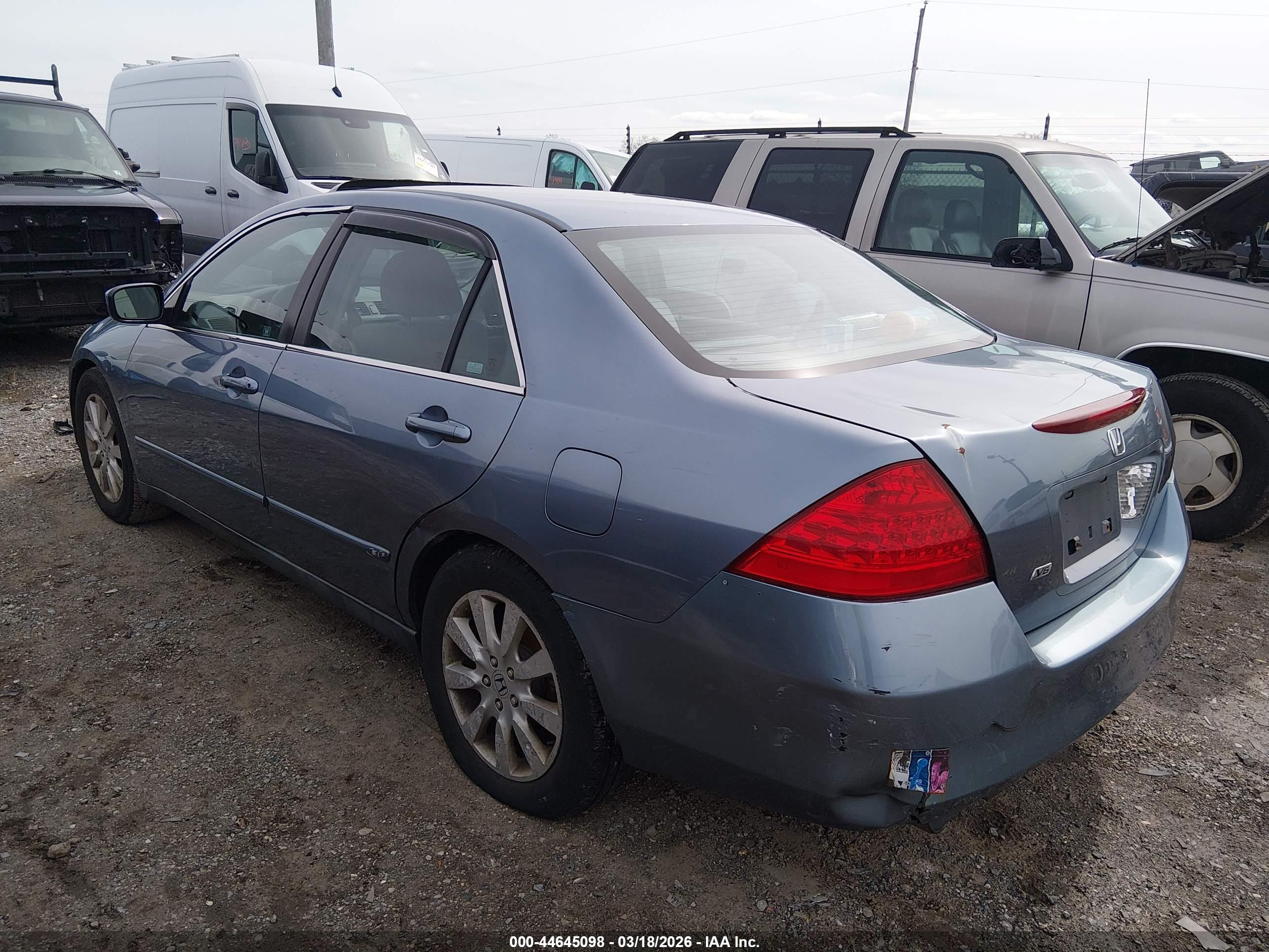 HONDA ACCORD image 3
