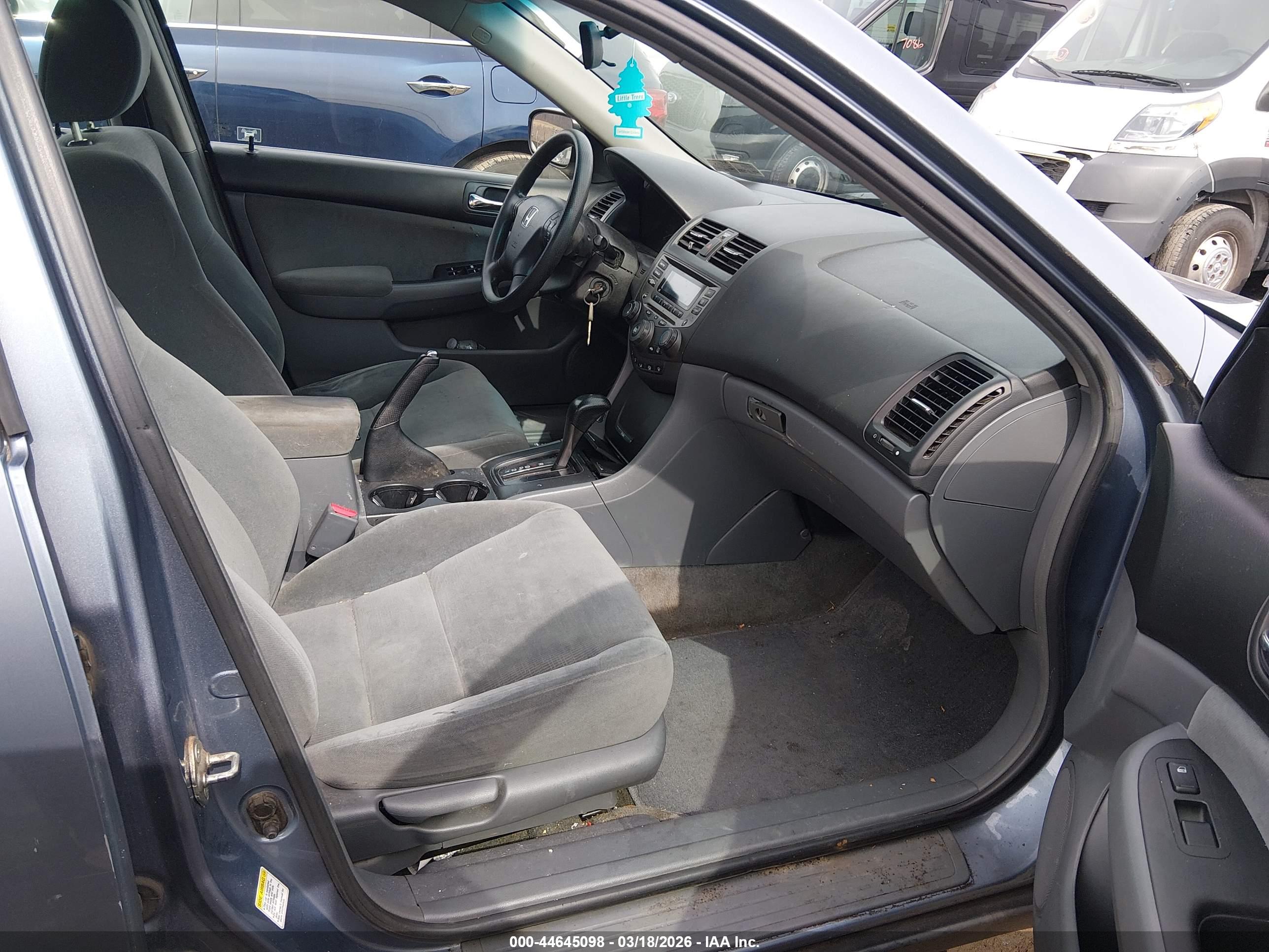 HONDA ACCORD image 5