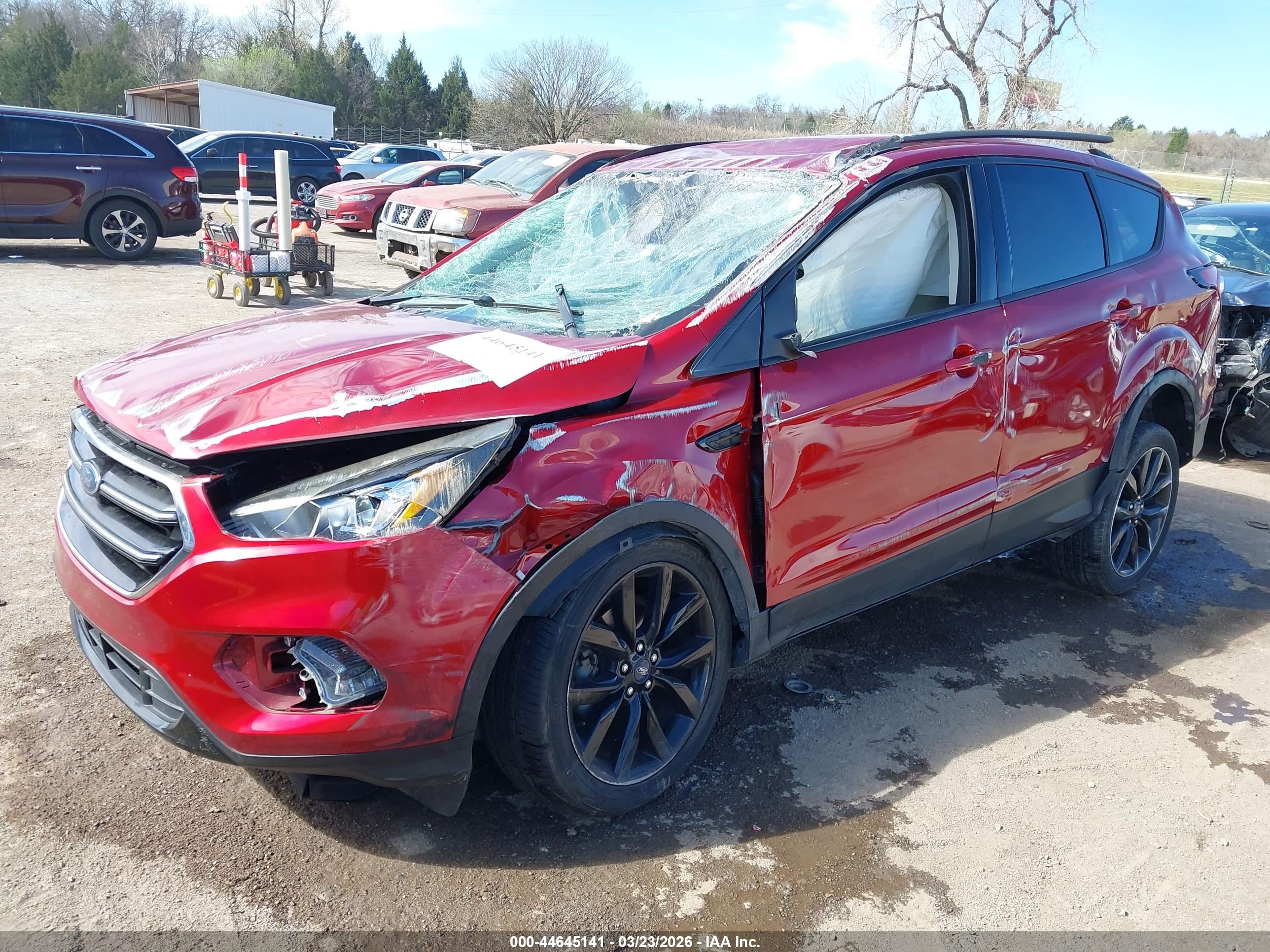 FORD ESCAPE image 2