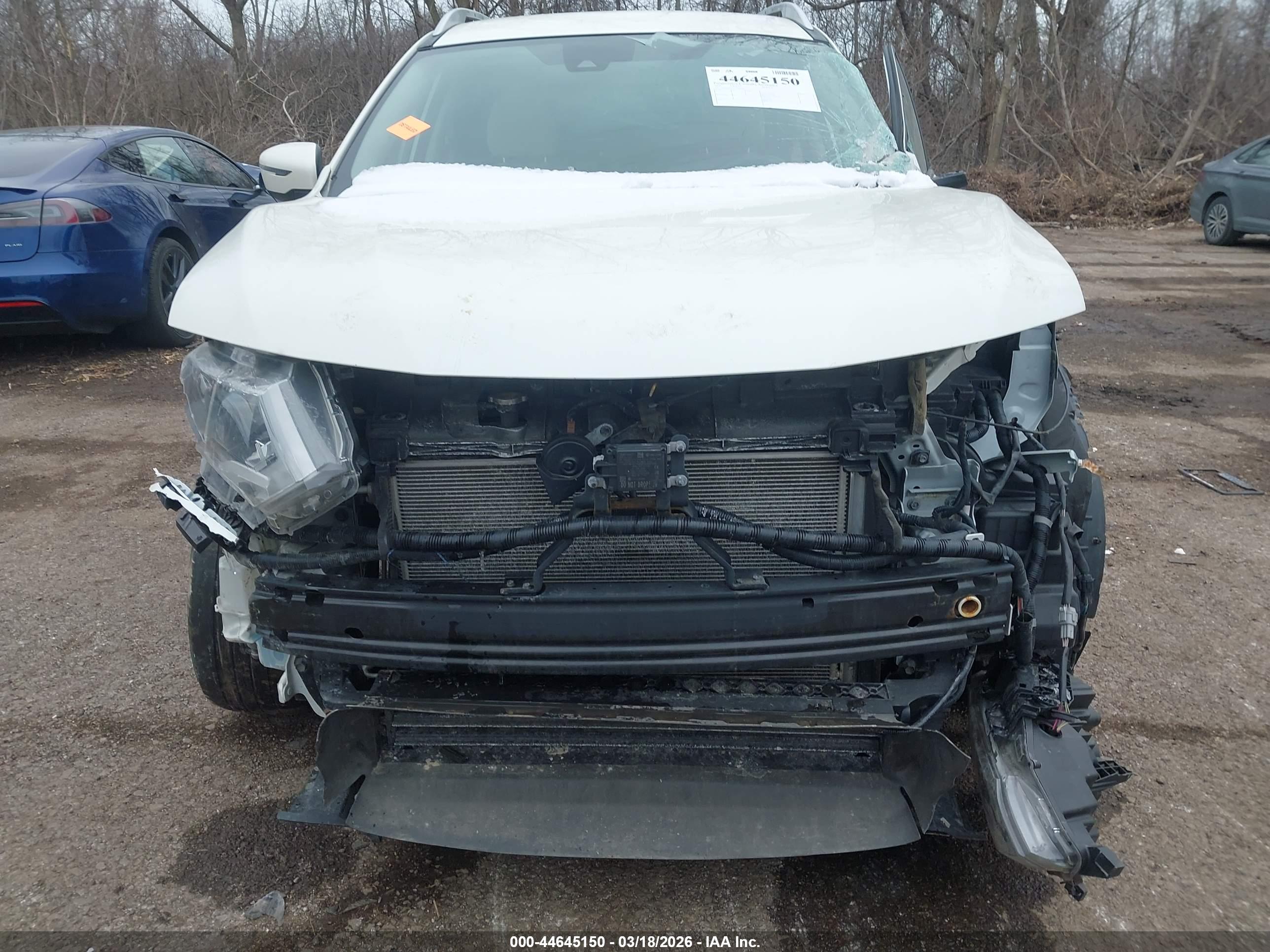 NISSAN ROGUE image 6