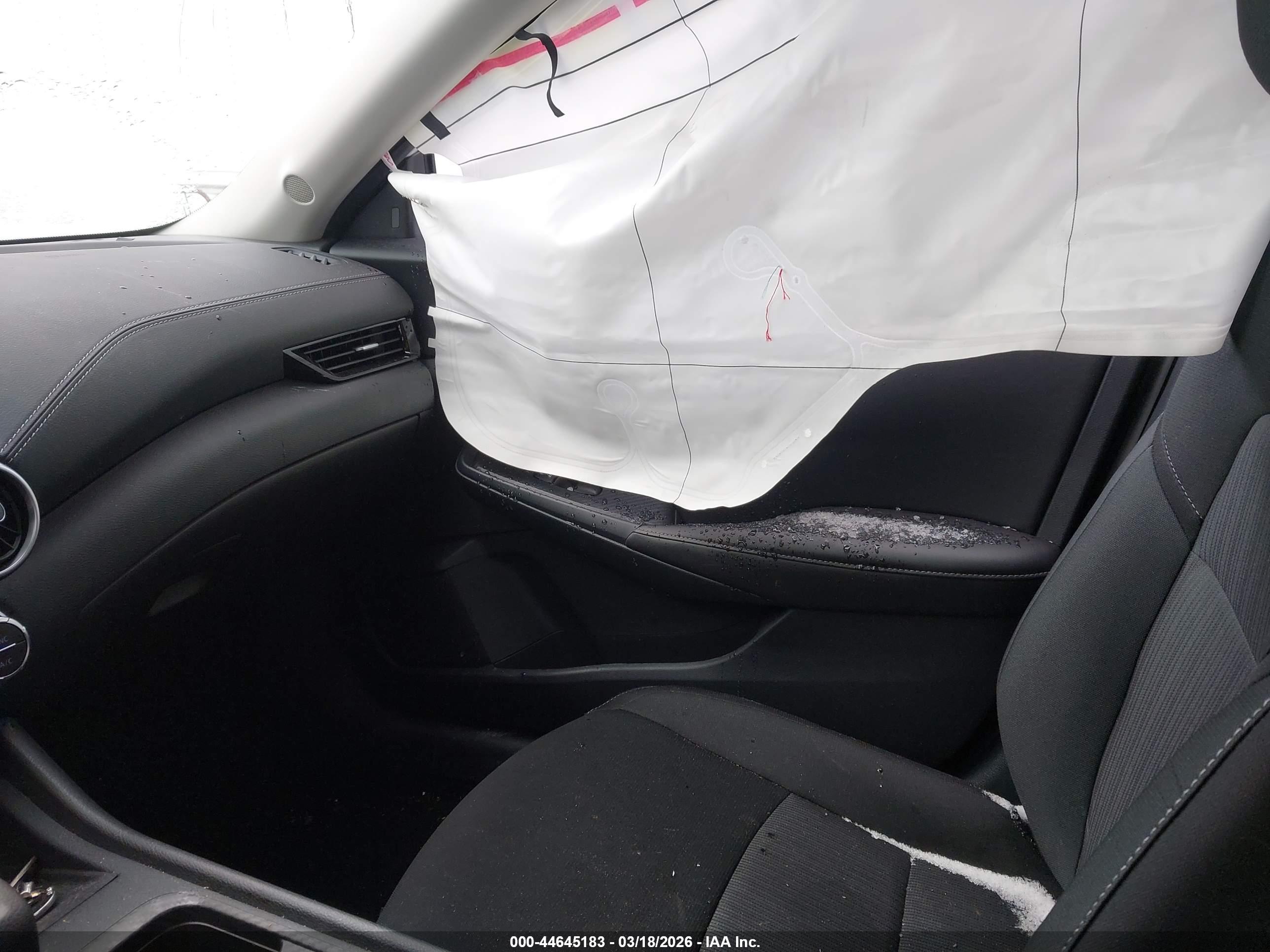 NISSAN SENTRA image 5